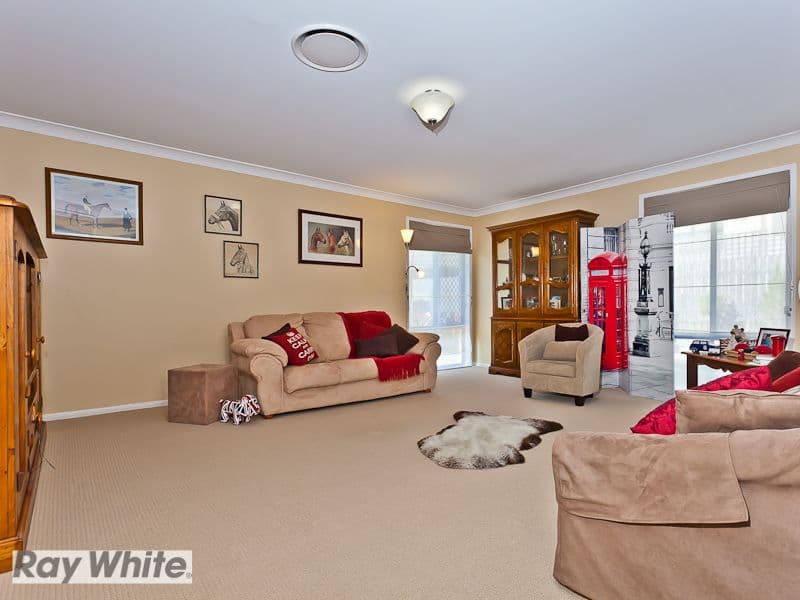 21 Montclare Court, CASHMERE QLD 4500, Cashmere - Thumbnail 3