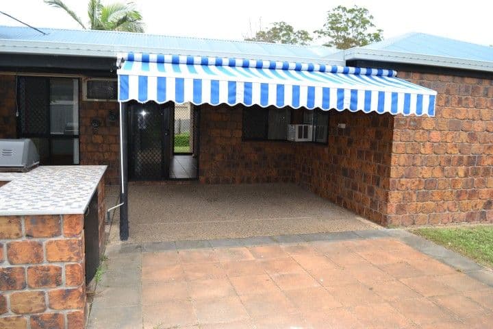 10 Walker Street, CLINTON QLD 4680, Clinton - Thumbnail 8
