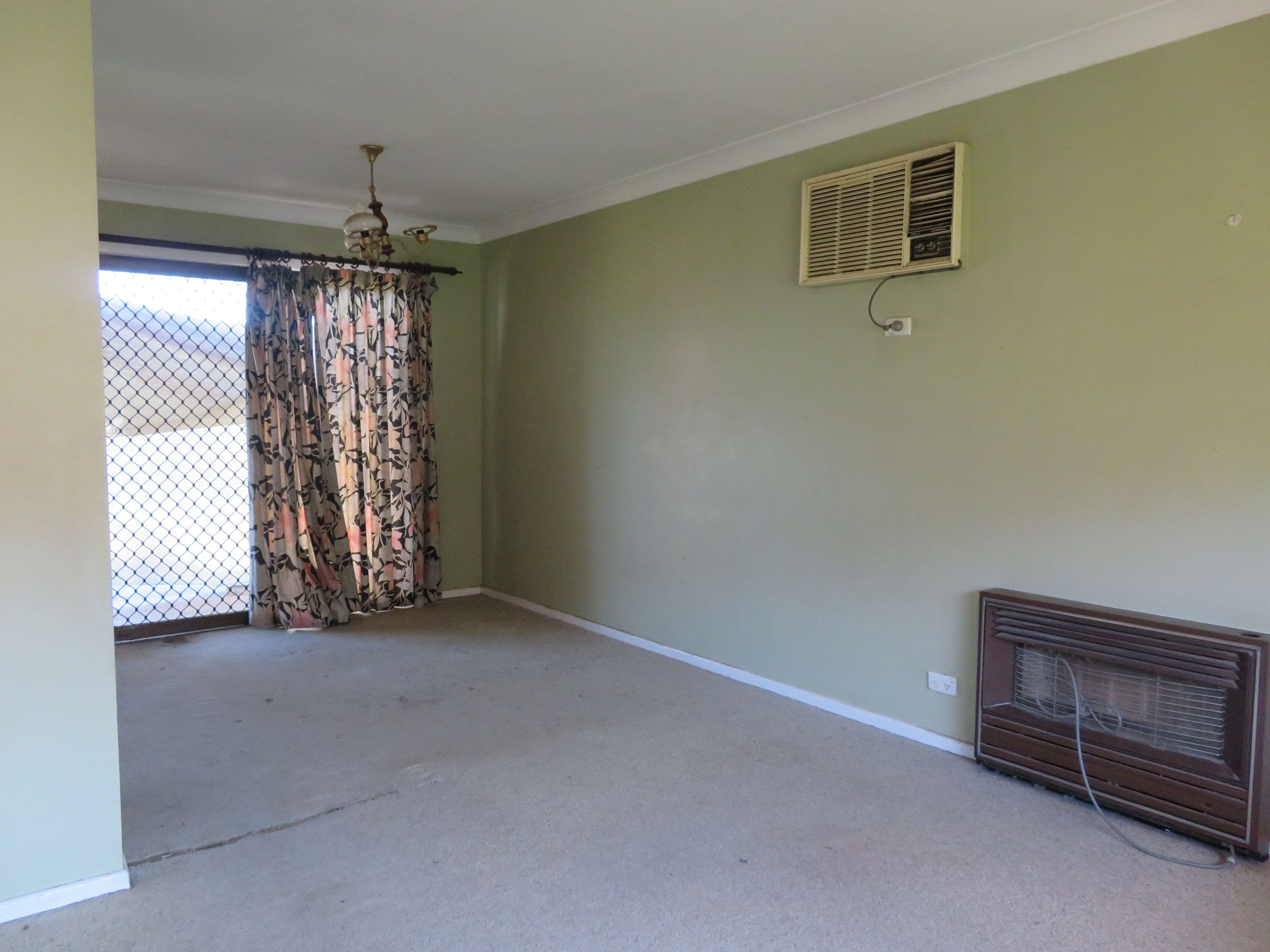 20 Parkhurst Drive, Cranbourne East - Thumbnail 6
