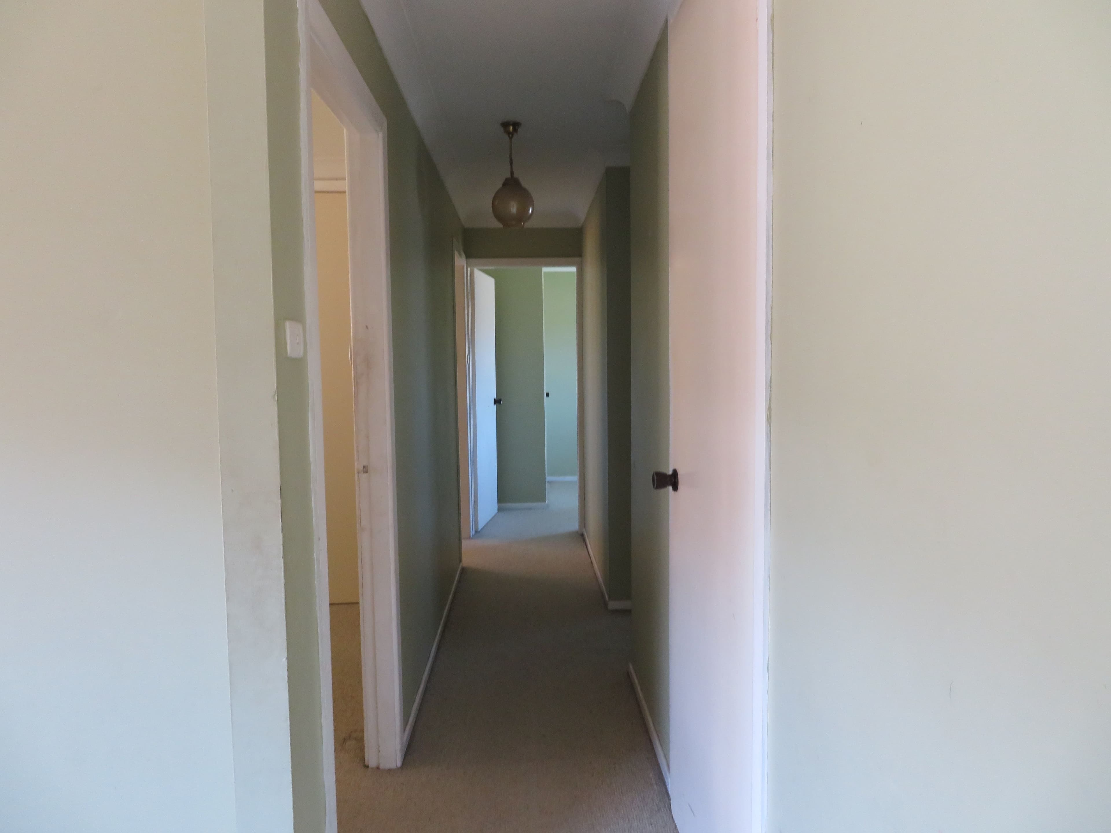 20 Parkhurst Drive, Cranbourne East - Thumbnail 8