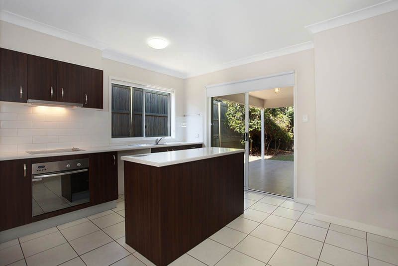 24 Elmwood Circuit, SPRINGFIELD LAKES QLD 4300, Springfield Lakes - Thumbnail 6