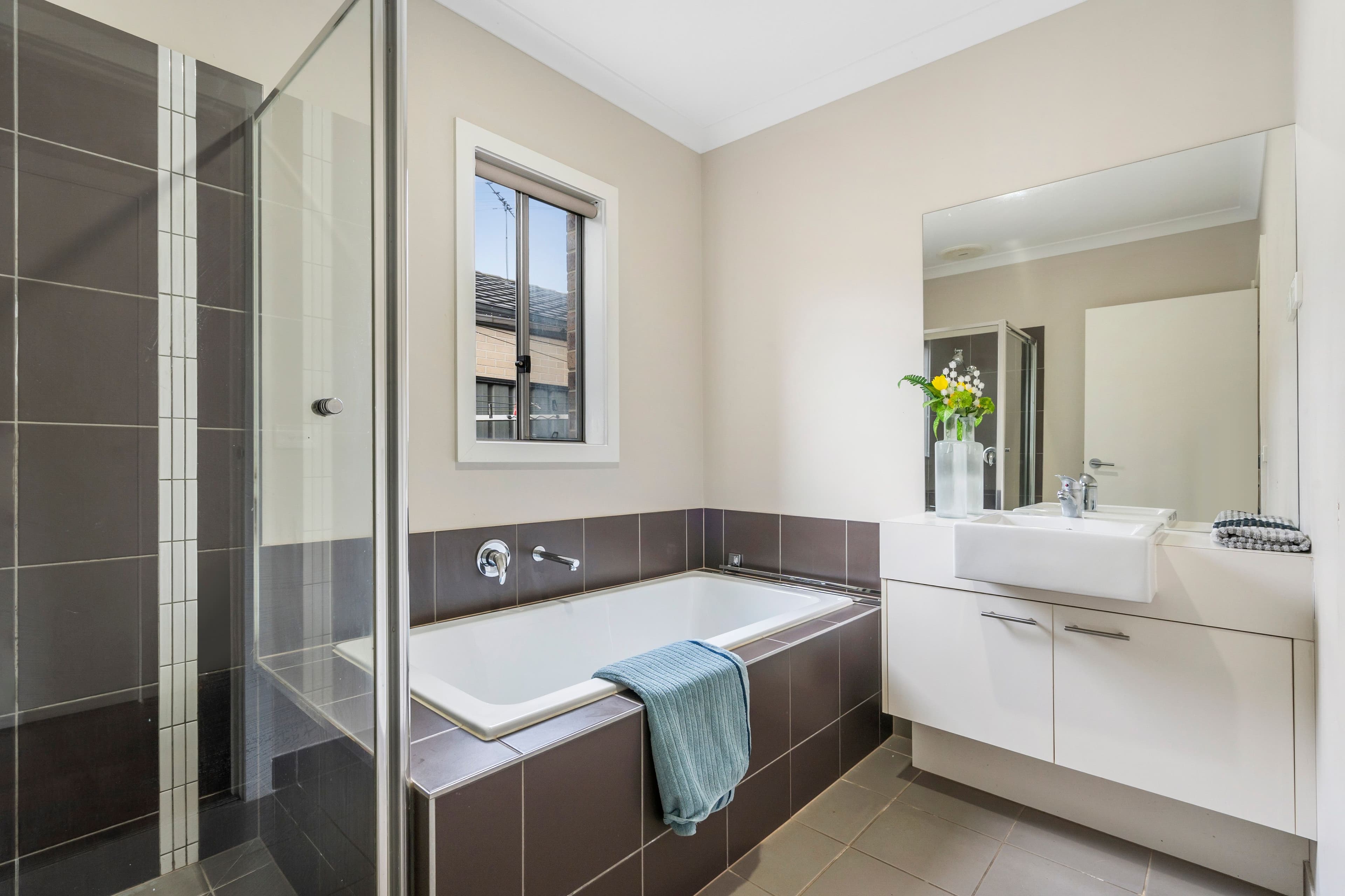 12 Grattan Street, South Morang VIC 3752, South Morang - Thumbnail 8