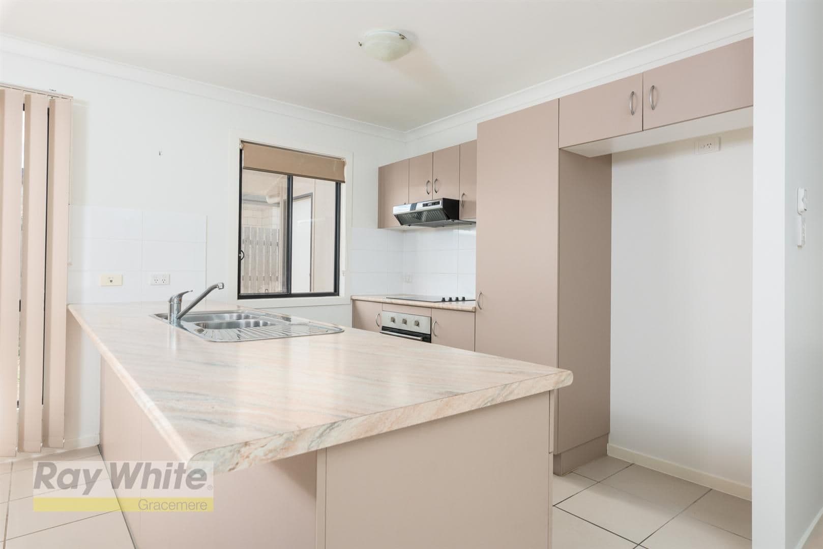7 Morrell Street, Gracemere QLD 4702, Gracemere - Thumbnail 4