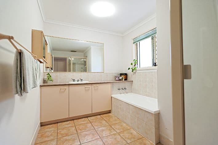 11 Caitlin Place, BLI BLI QLD 4560, Bli Bli - Thumbnail 7