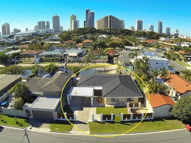 2 Winter Haven Key, BROADBEACH WATERS QLD 4218, Broadbeach Waters - Image 1