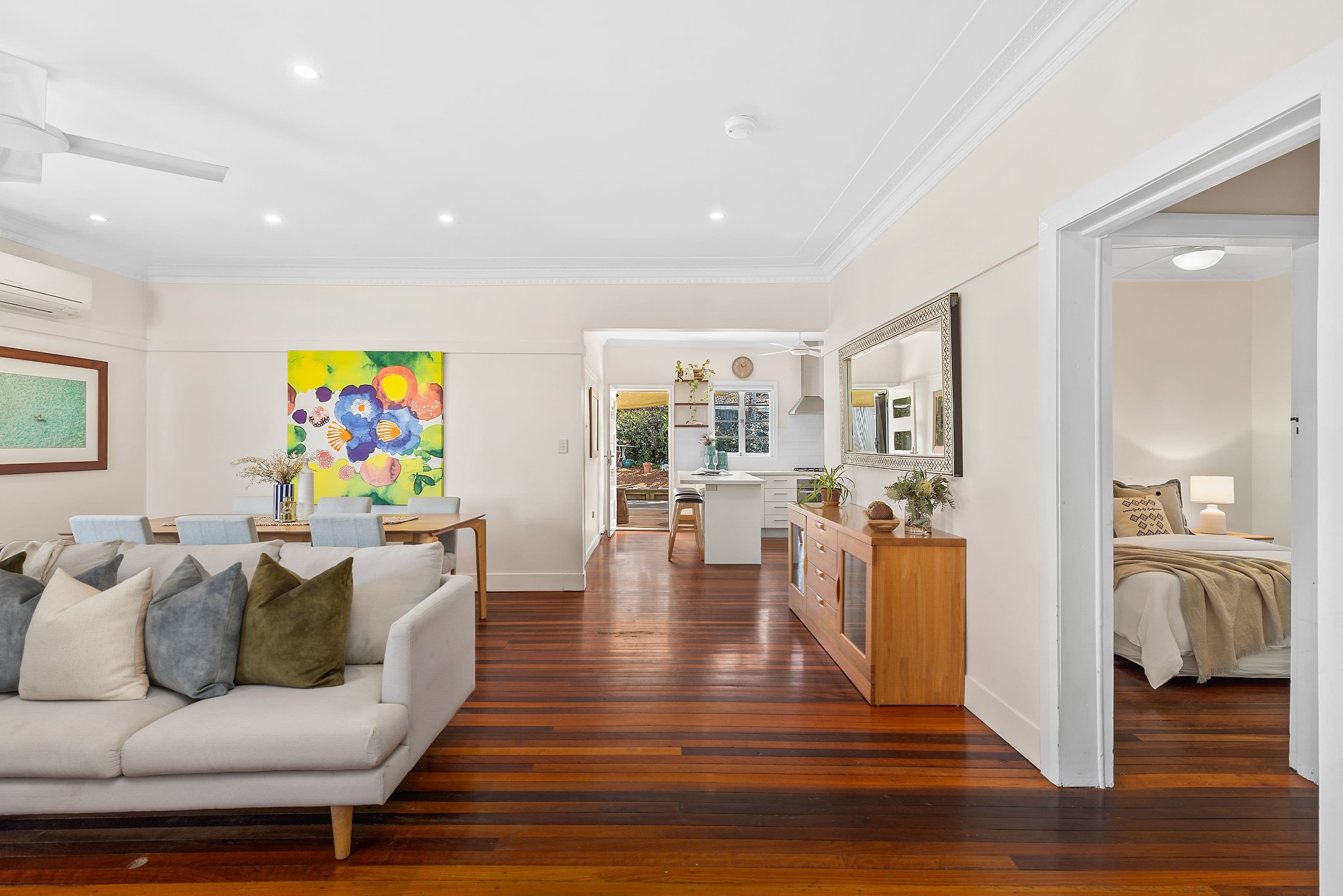 14 Phalerum Avenue, Seven Hills QLD 4170, Seven Hills - Thumbnail 4