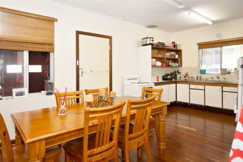 25 Rochester Circle, BALGA WA 6061, Balga - Thumbnail 3