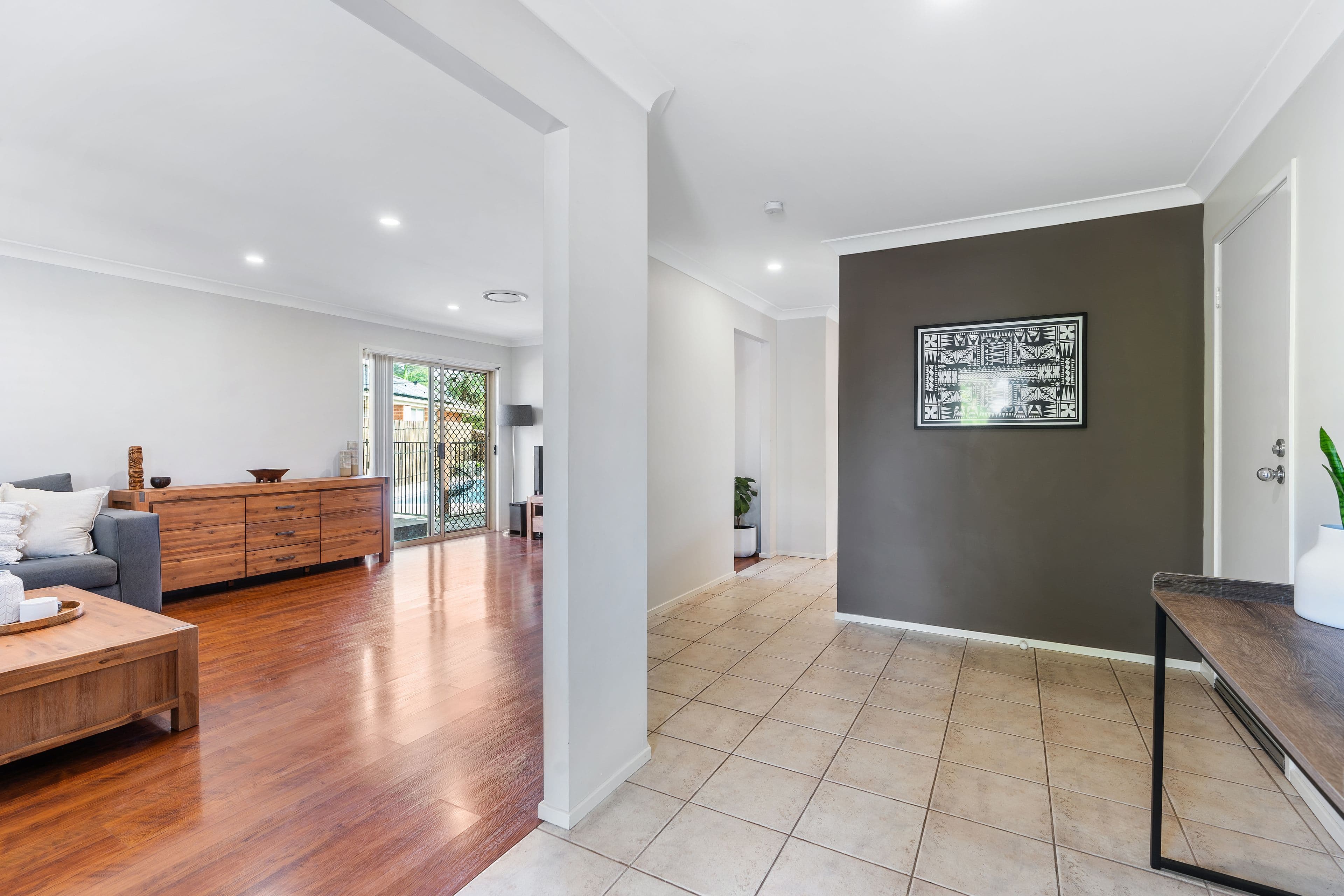 33 Walgett Close, Hinchinbrook NSW 2168, Hinchinbrook - Thumbnail 2