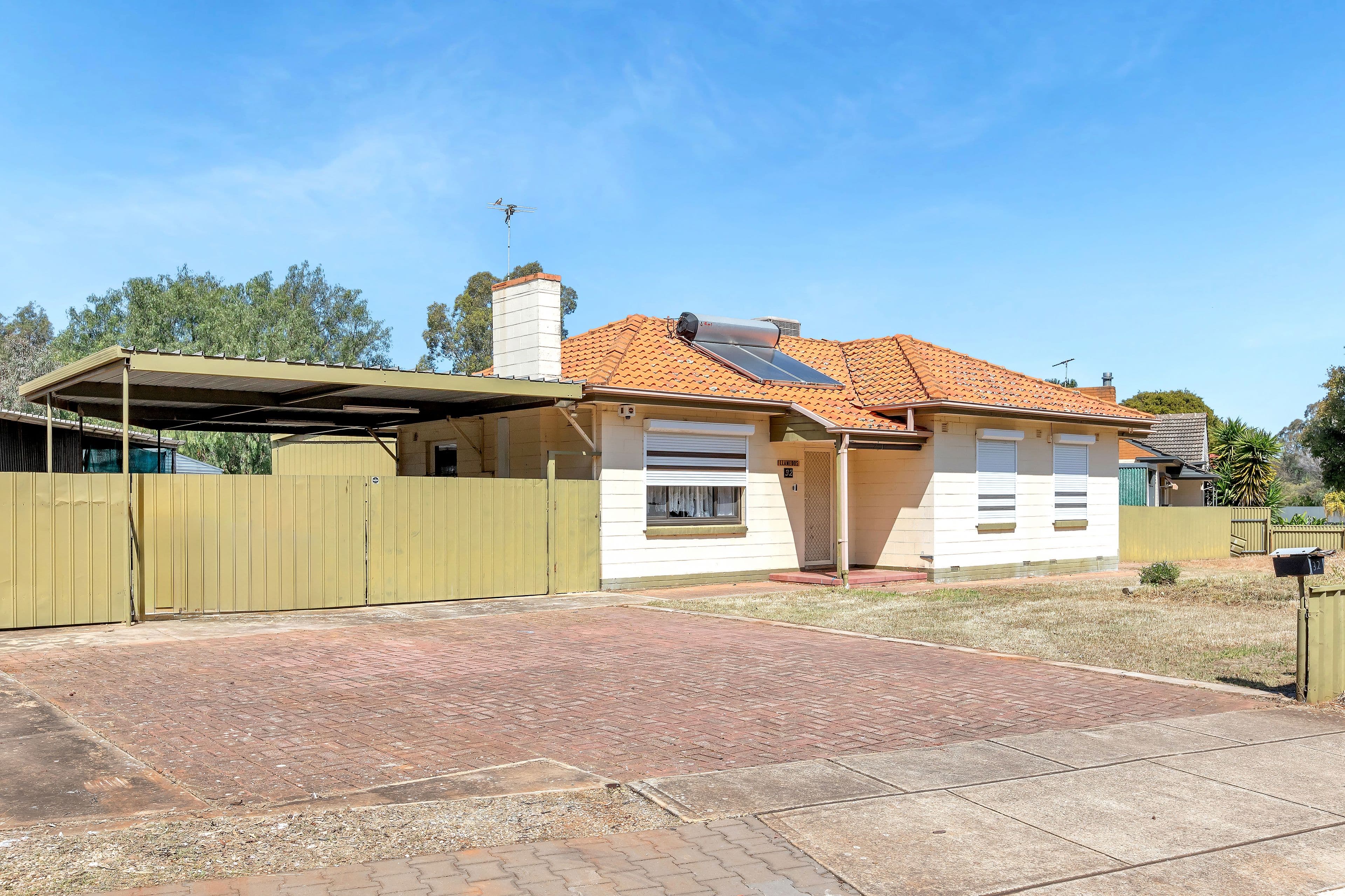 32 Garlick Road, Elizabeth Park SA 5113, Elizabeth Park - Thumbnail 2