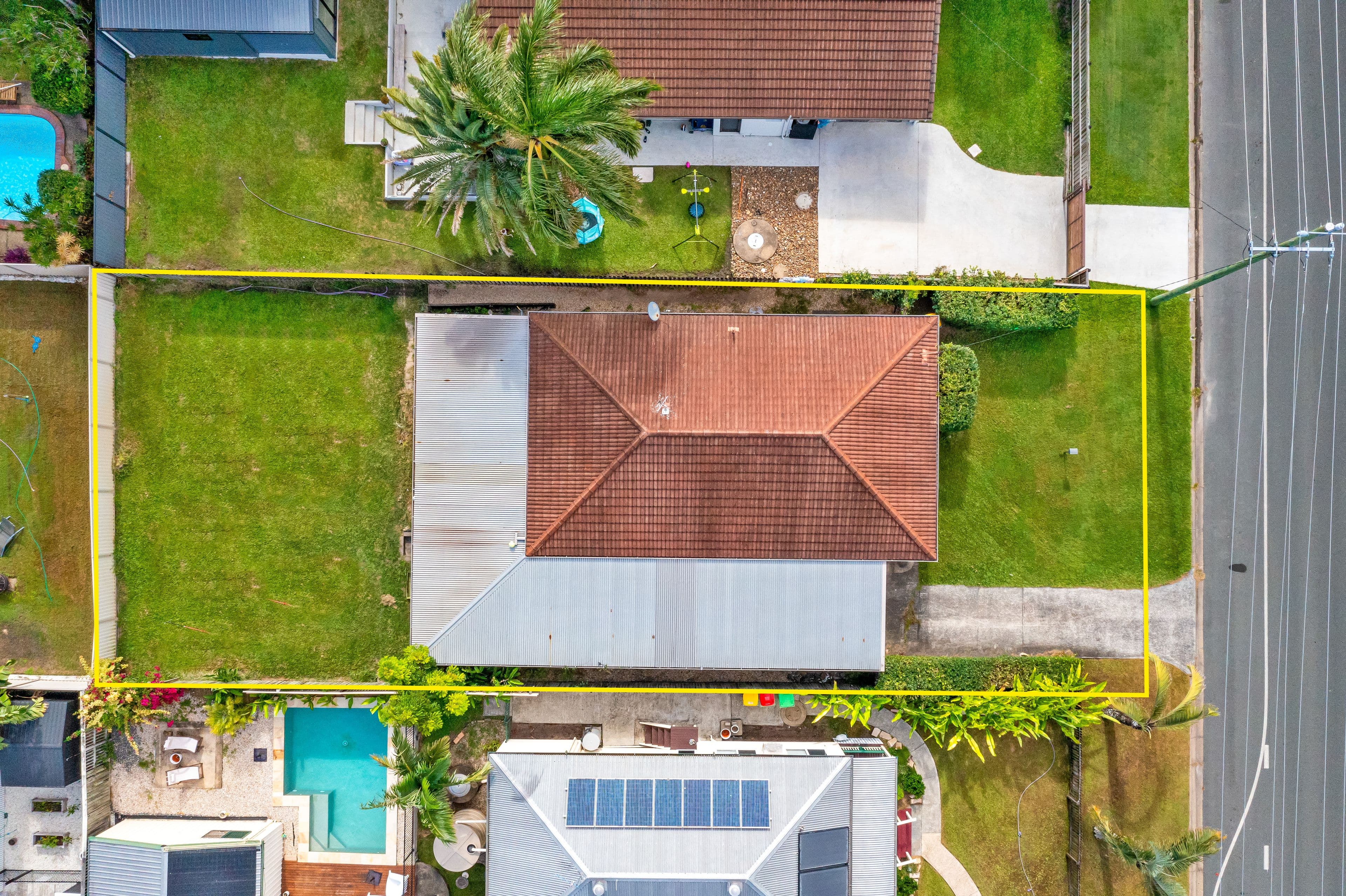45 Tooraneedin Road, Coomera QLD 4209, Coomera - Thumbnail 2