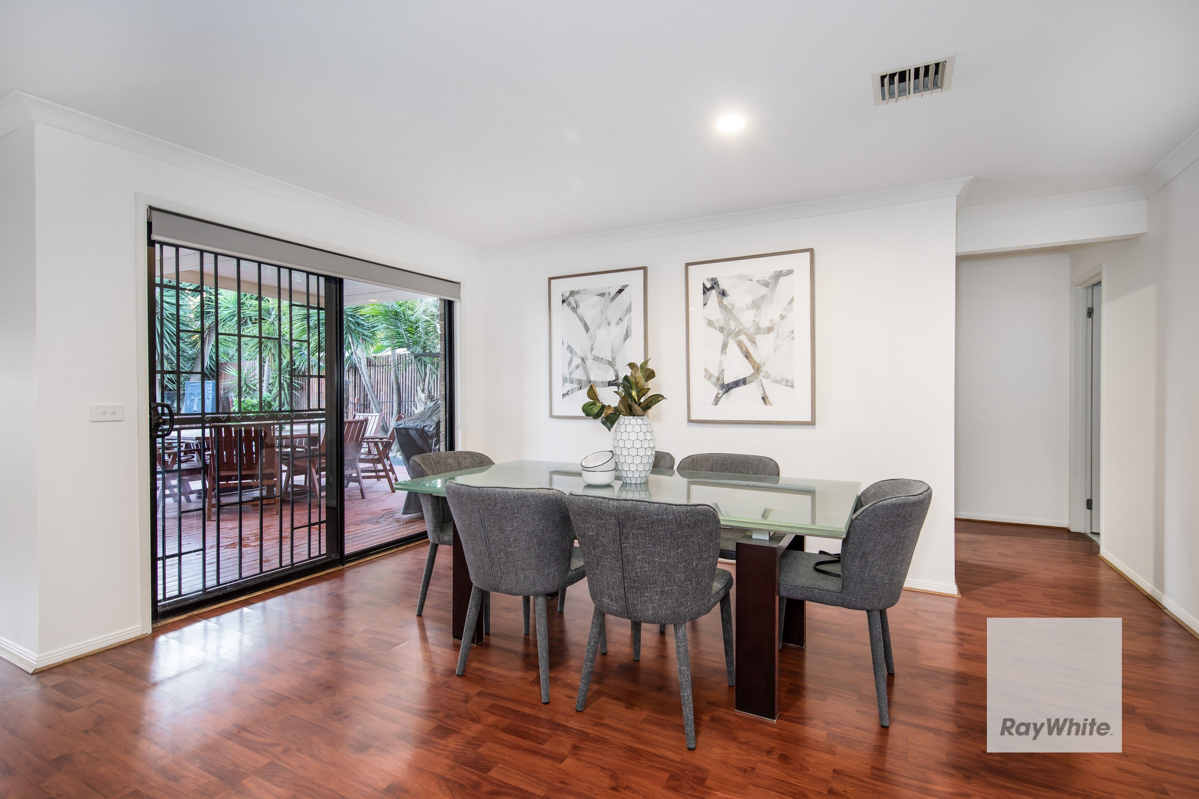 16 Lancely Green, Caroline Springs VIC 3023, Caroline Springs - Thumbnail 7