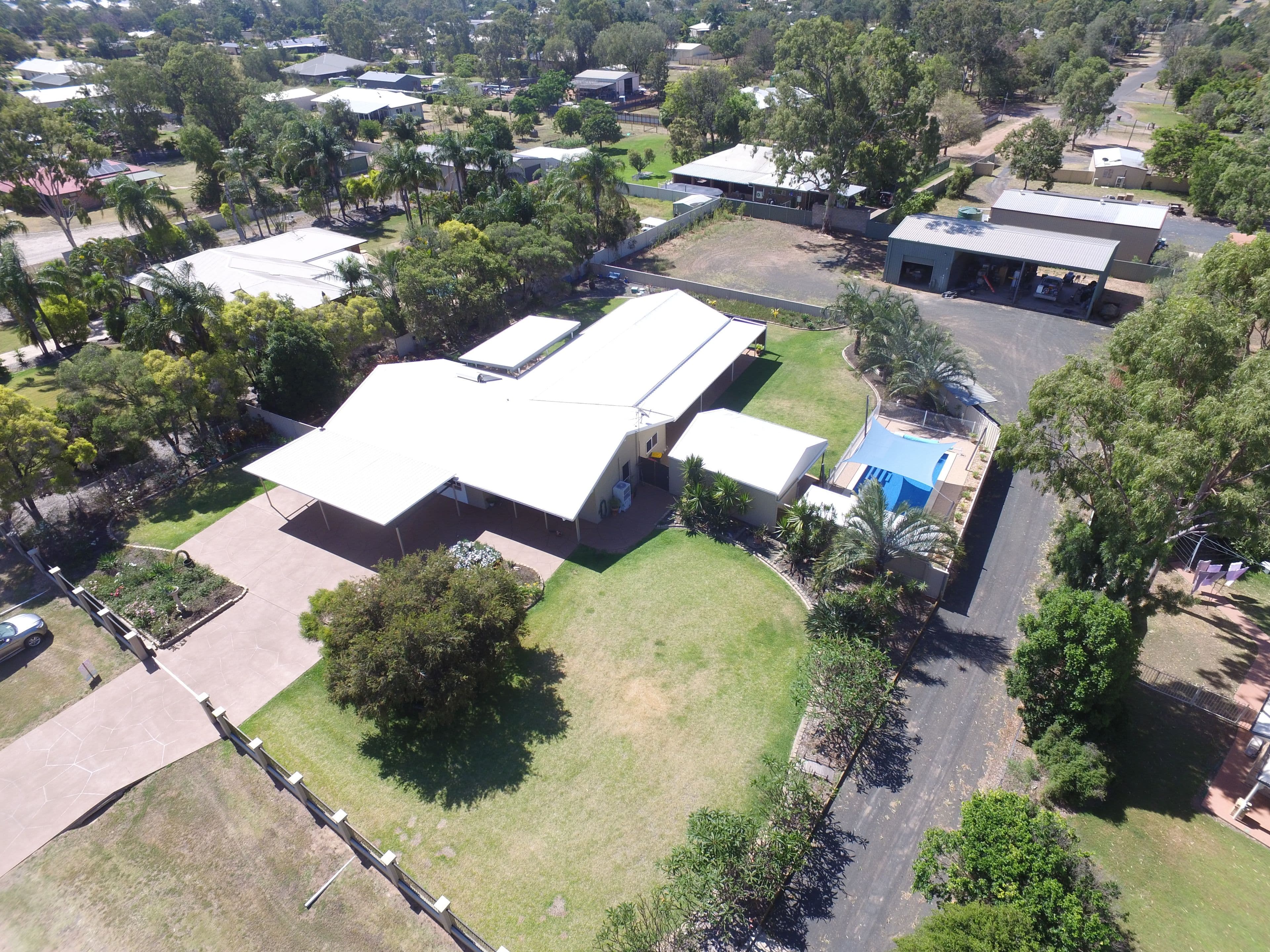 10 Cunningham Drive, Emerald QLD 4720, Emerald - Image 1