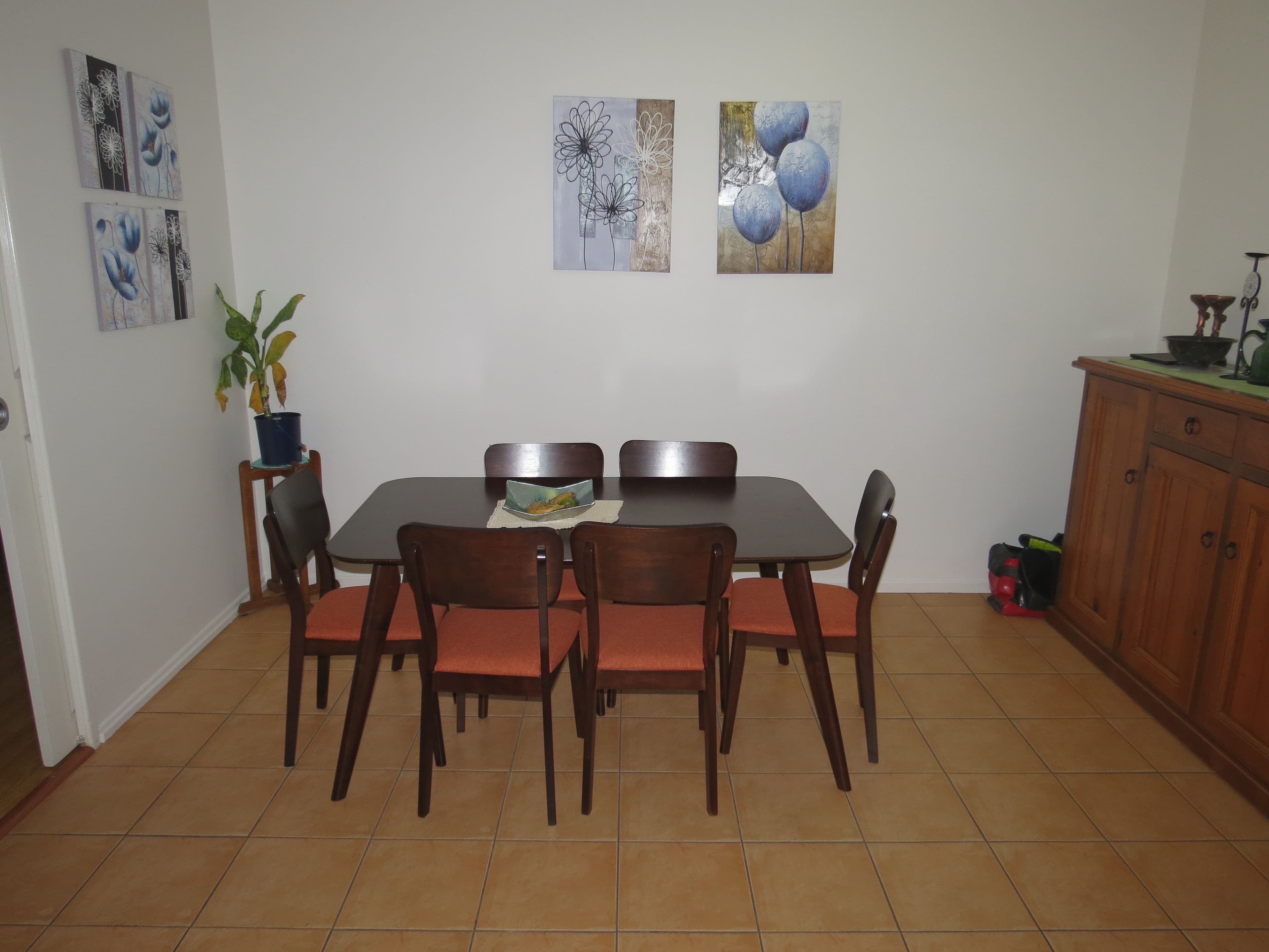 10 Cunningham Drive, Emerald QLD 4720, Emerald - Thumbnail 6