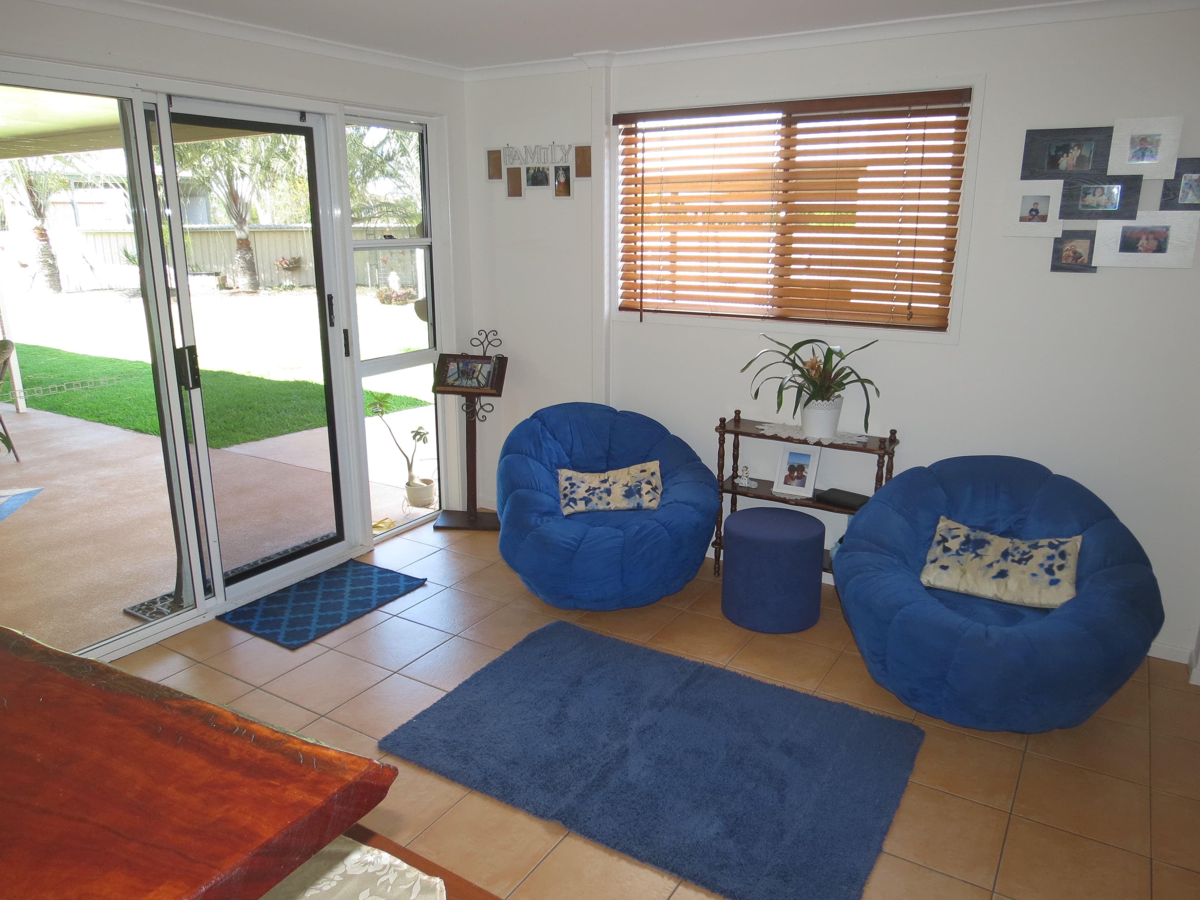 10 Cunningham Drive, Emerald QLD 4720, Emerald - Thumbnail 7