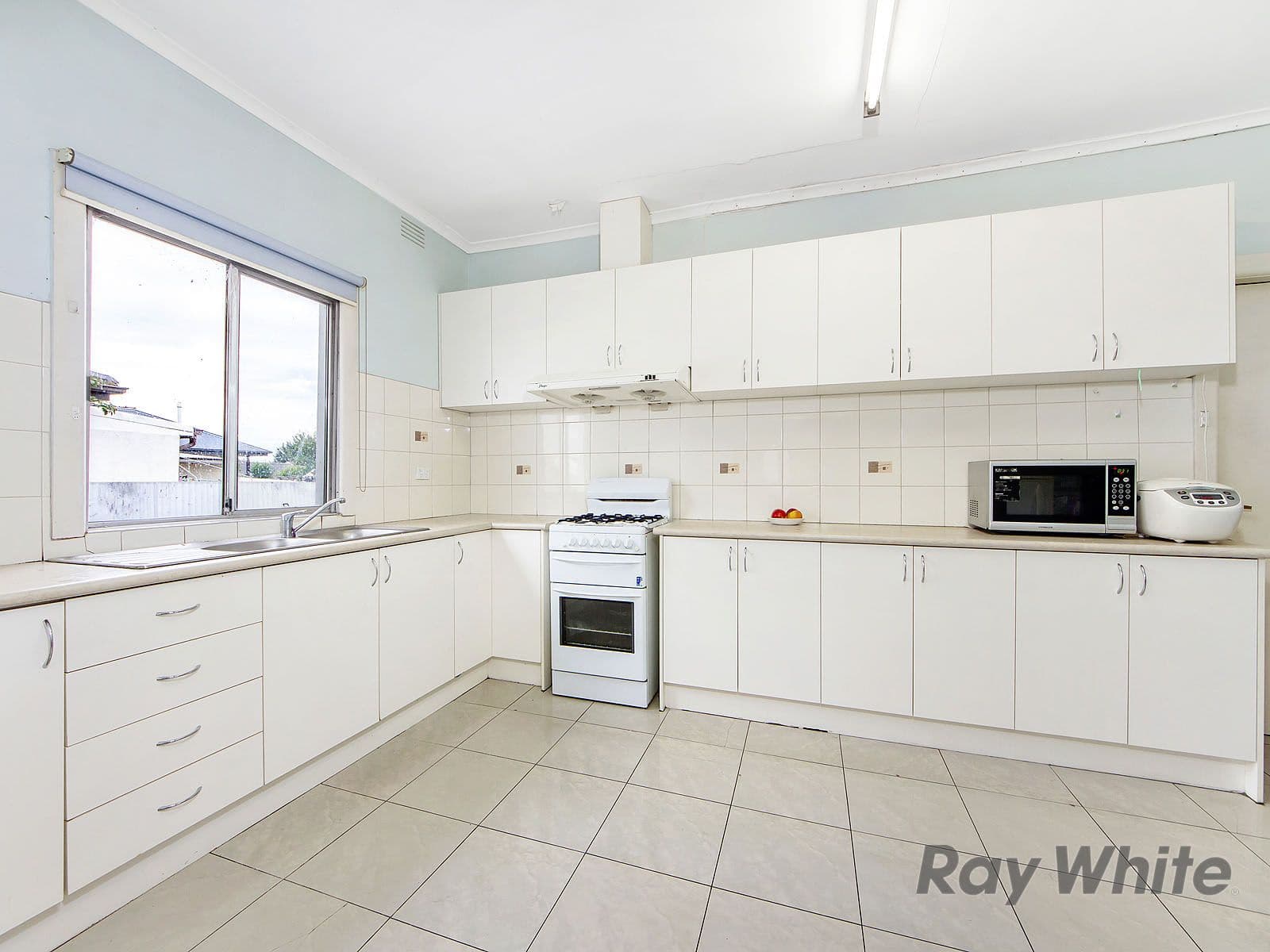 59 View Street, St Albans VIC 3021, St Albans - Thumbnail 2