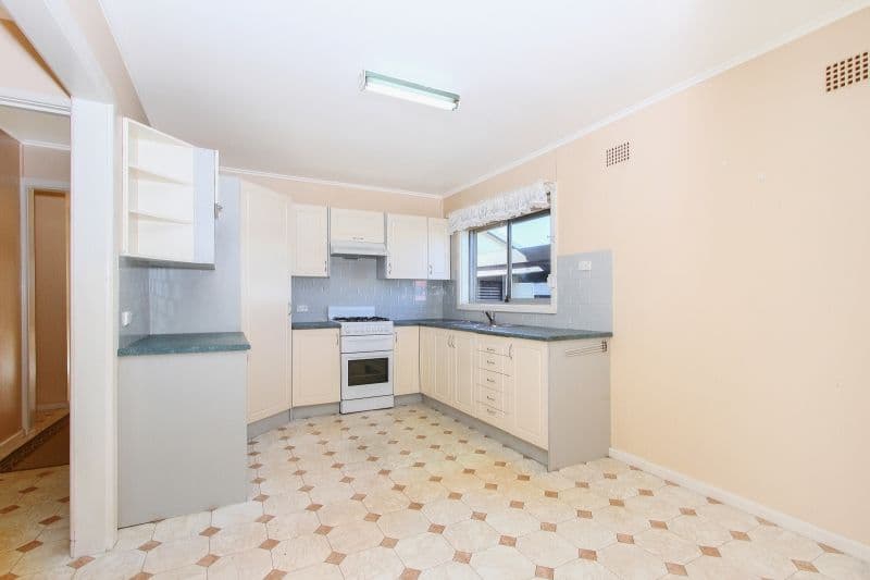 74 Queen Street, Goulburn - Thumbnail 4