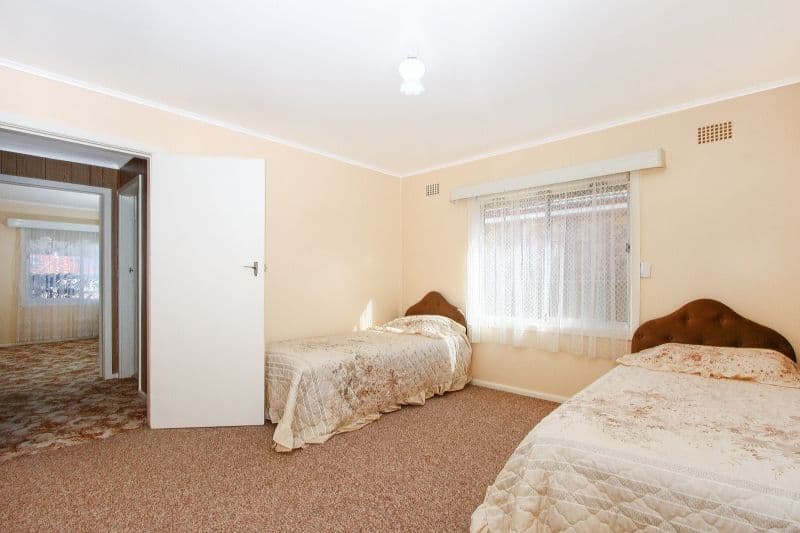 74 Queen Street, Goulburn - Thumbnail 7
