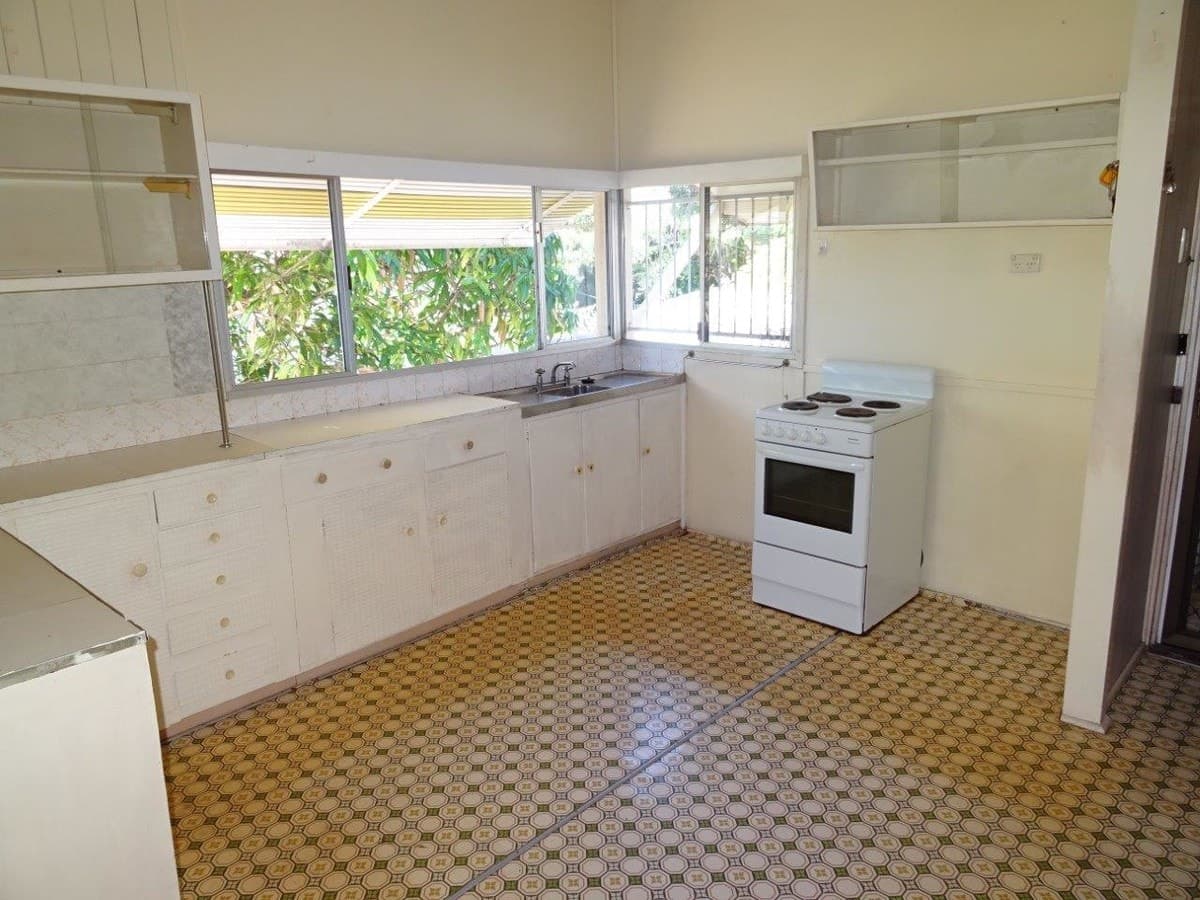28 Woodford Street, One Mile QLD 4305, One Mile - Thumbnail 6