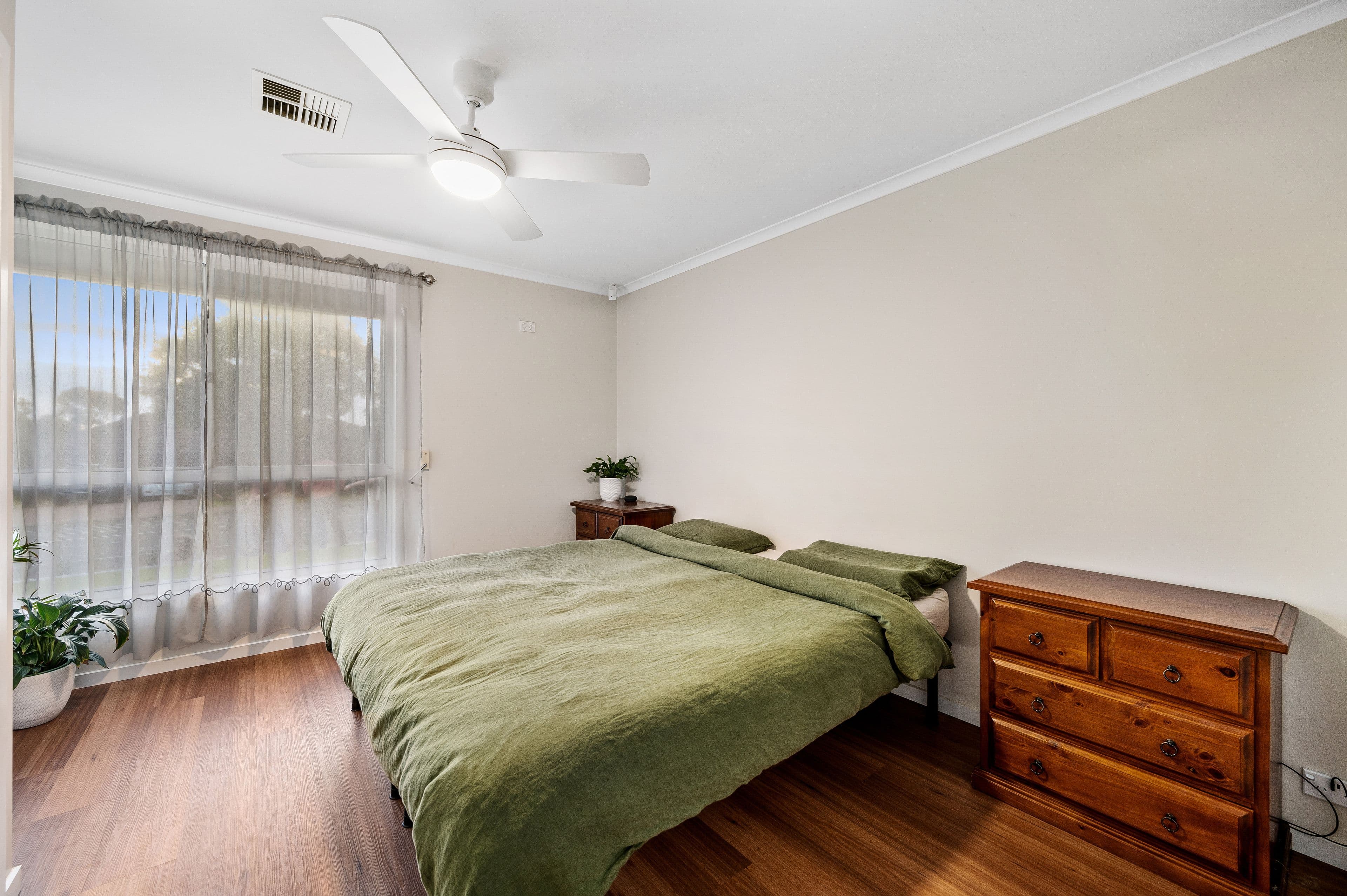 16 Jacaranda Drive, Craigmore SA 5114, Craigmore - Thumbnail 2