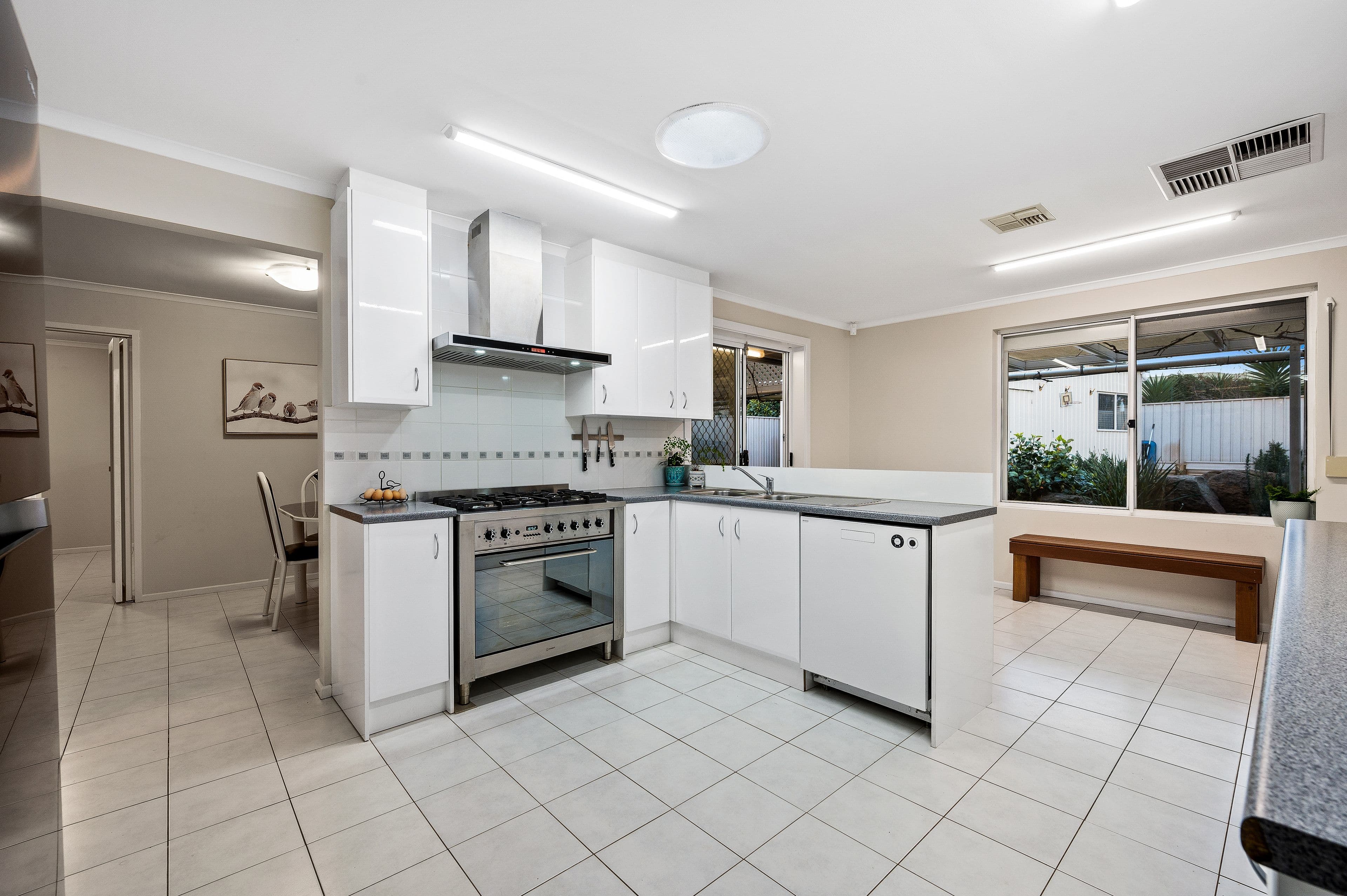 16 Jacaranda Drive, Craigmore SA 5114, Craigmore - Thumbnail 8
