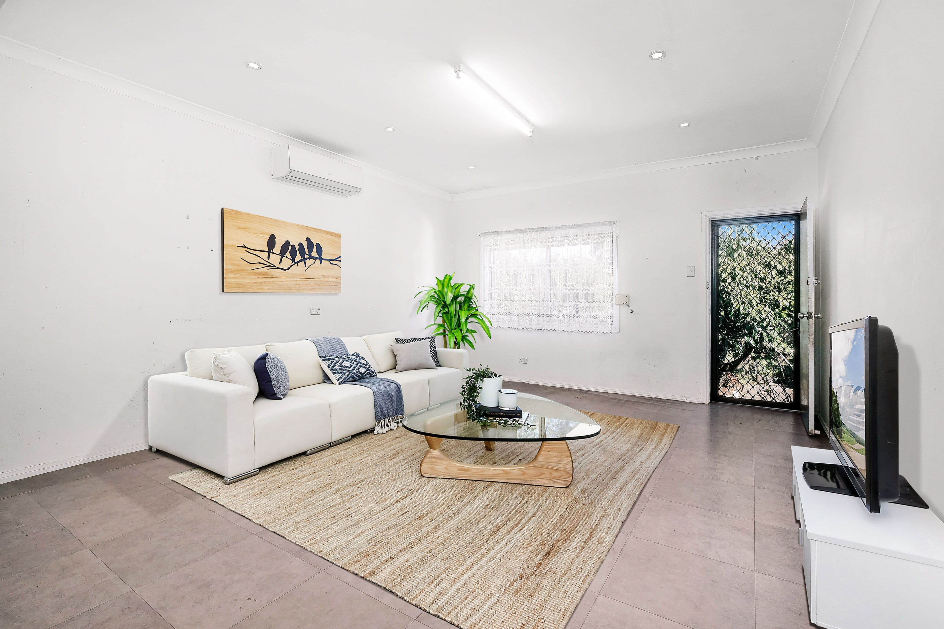 11 Magney Avenue, Regents Park NSW 2143, Regents Park - Thumbnail 2
