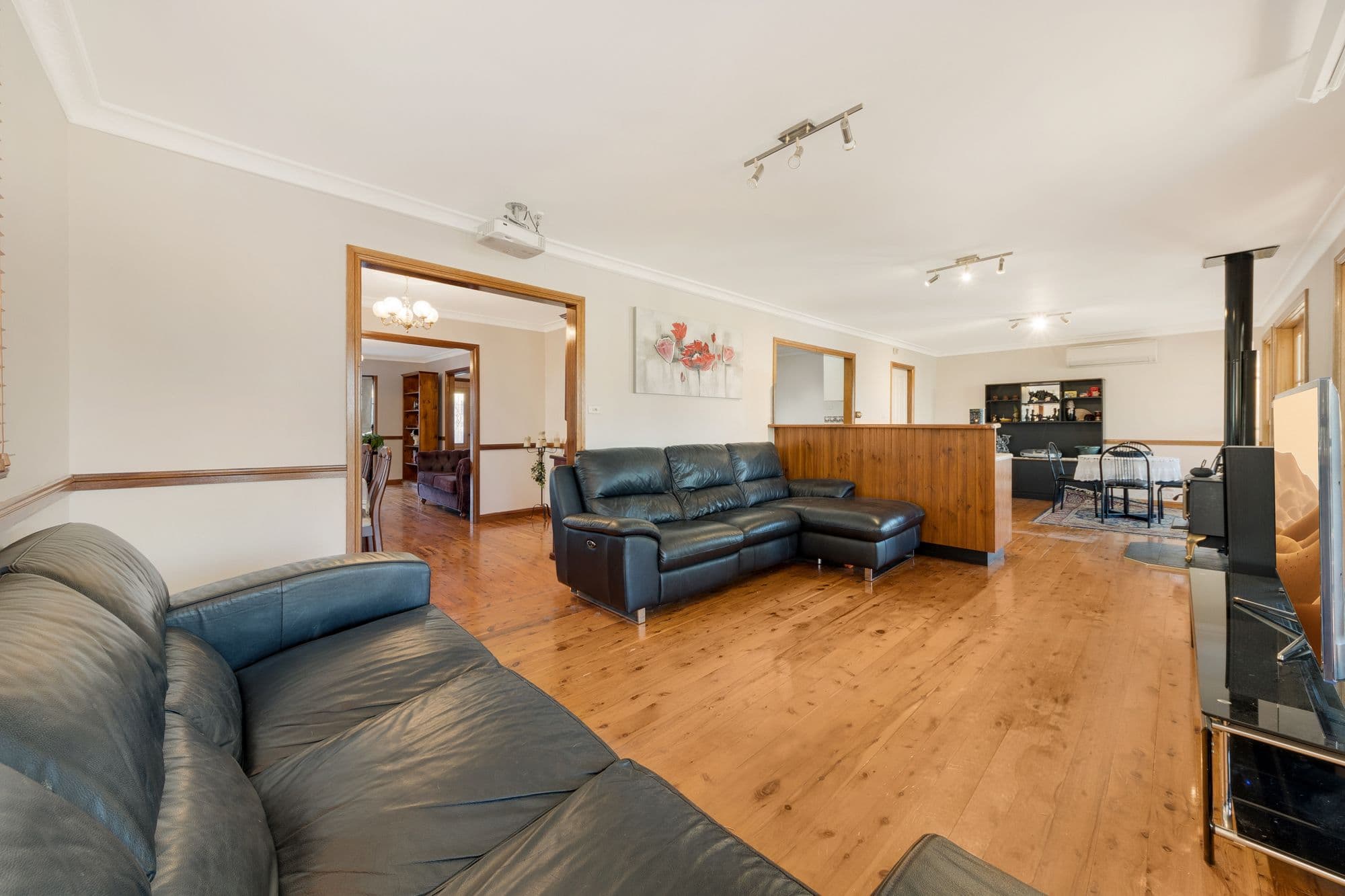 39 Condamine Street, Campbelltown - Thumbnail 4