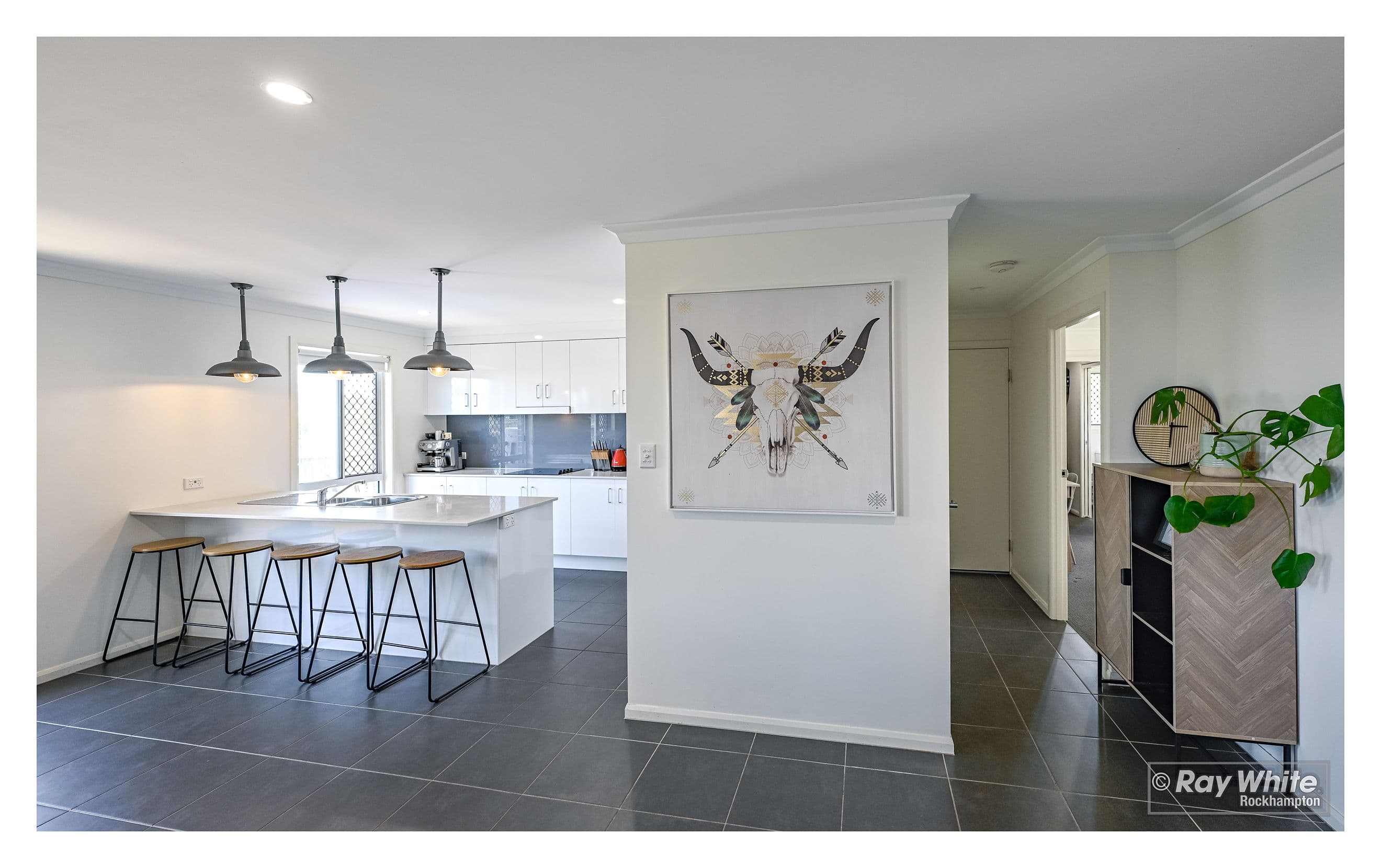 2 Bottlebrush Street, Norman Gardens QLD 4701, Norman Gardens - Thumbnail 5