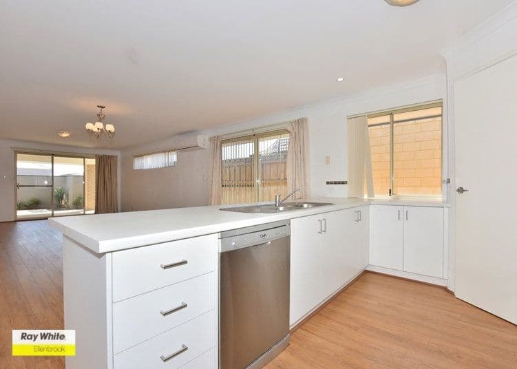 39 Interlaken Loop, Ellenbrook WA 6069, Ellenbrook - Thumbnail 3