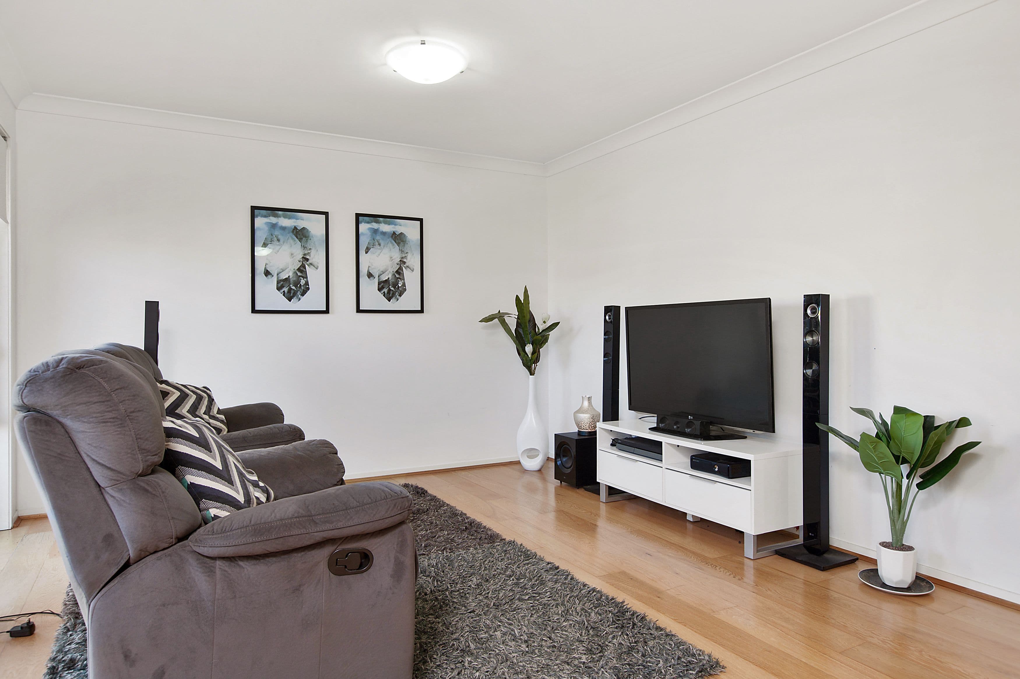 33 Tropical Drive, Forest Lake QLD 4078, Forest Lake - Thumbnail 2