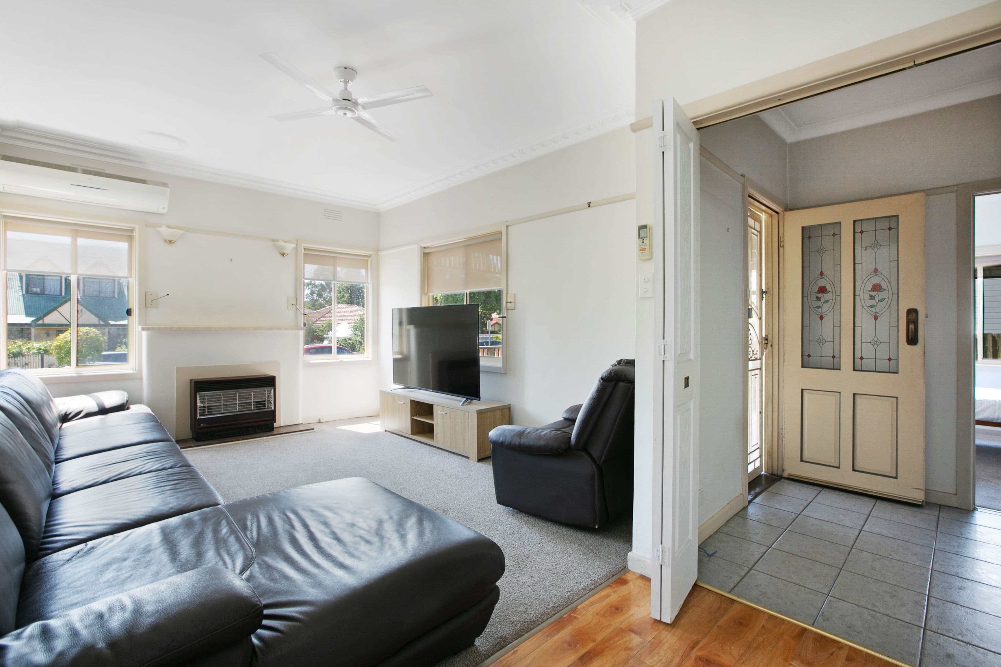 5 Maclagan Crescent, Reservoir VIC 3073, Reservoir - Thumbnail 3