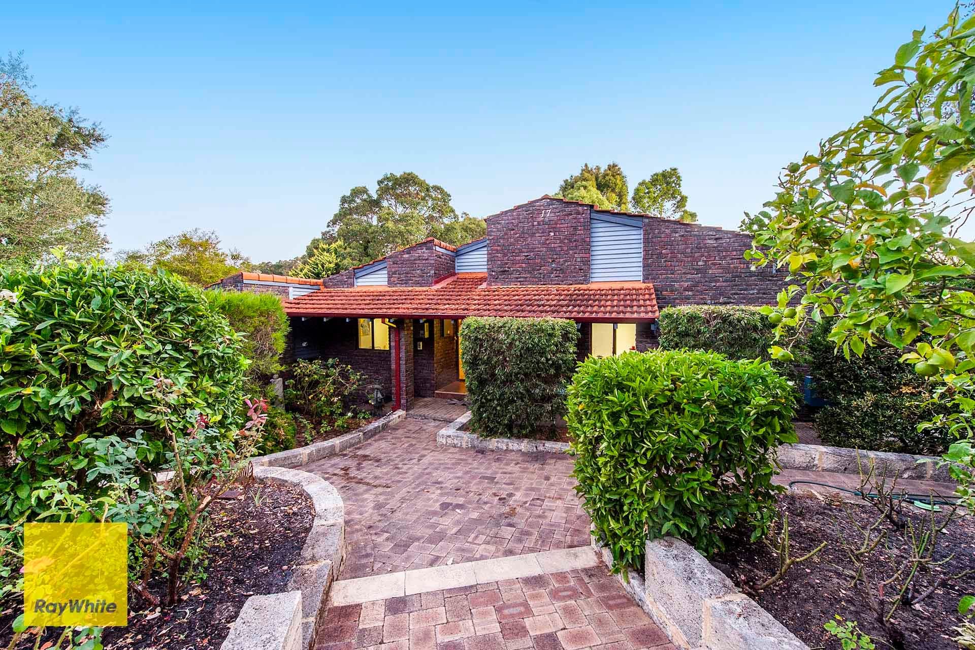 17 Cabarita Road, Kalamunda WA 6076, Kalamunda - Thumbnail 3