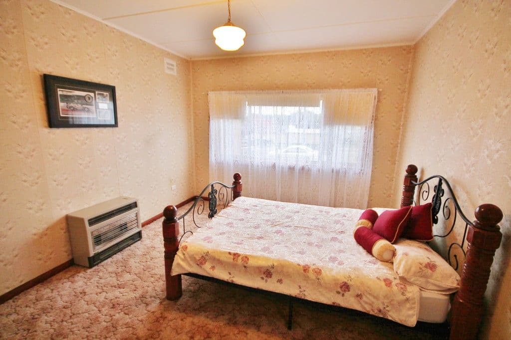 8 Currawong Street, Young NSW 2594, Young - Thumbnail 8