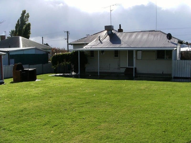 41 Rutherford Street, MANJIMUP WA 6258, Manjimup - Thumbnail 4