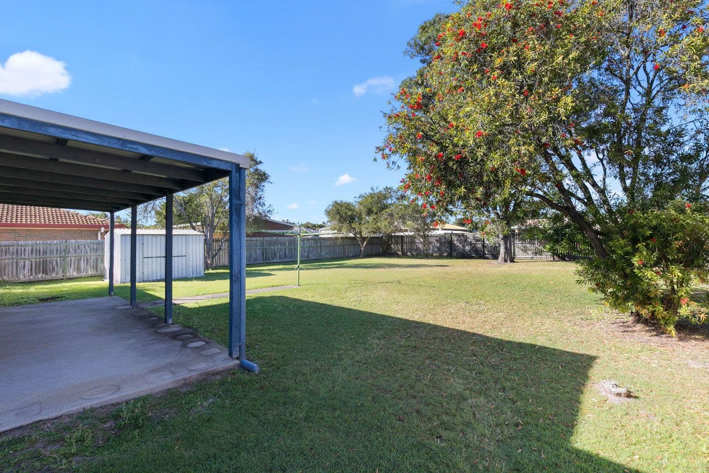 717 Boat Harbour Drive, Urangan QLD 4655, Urangan - Thumbnail 3