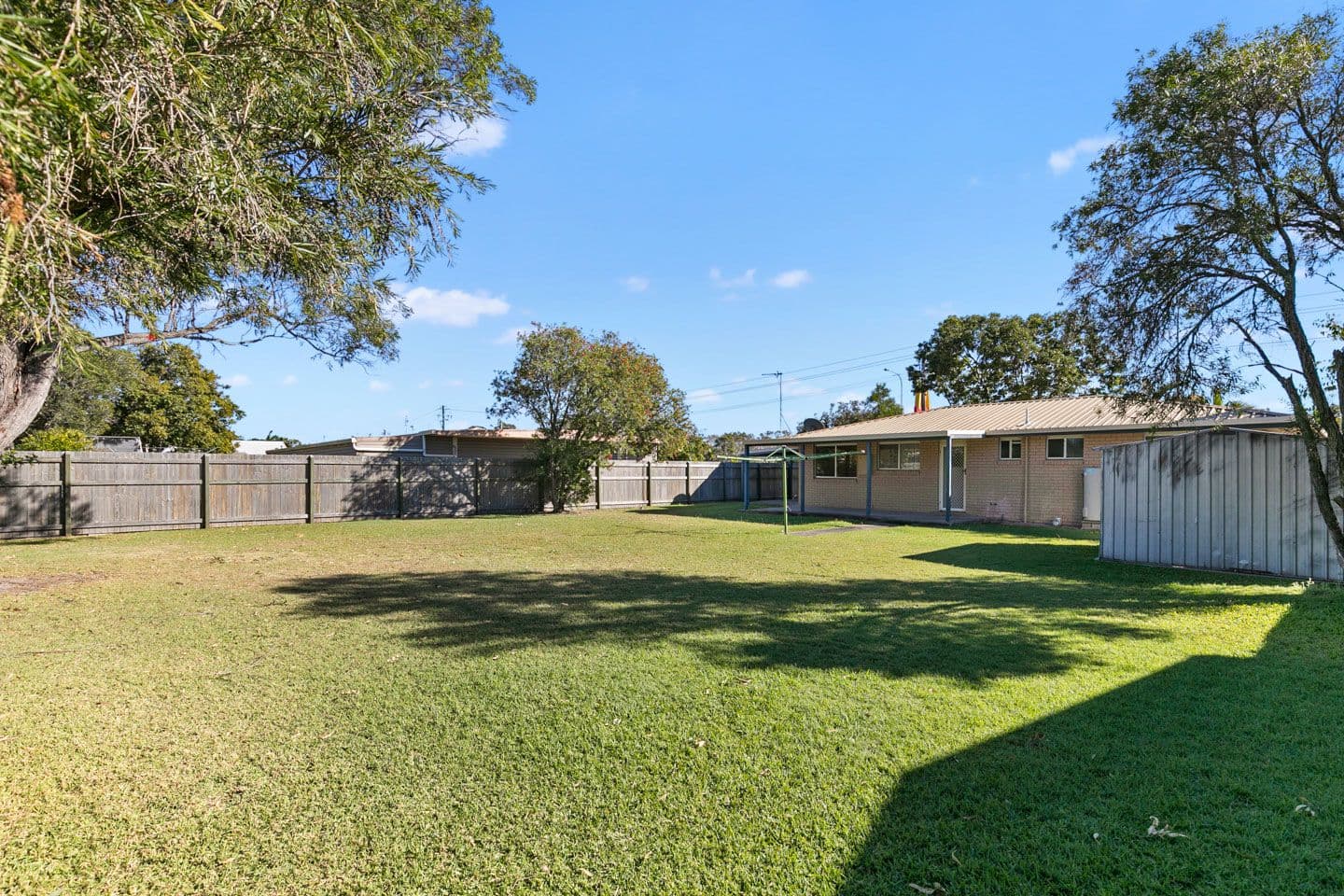 717 Boat Harbour Drive, Urangan QLD 4655, Urangan - Thumbnail 6