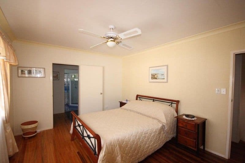 4 The Esplanade, GRASSTREE BEACH QLD 4740, Grasstree Beach - Thumbnail 7