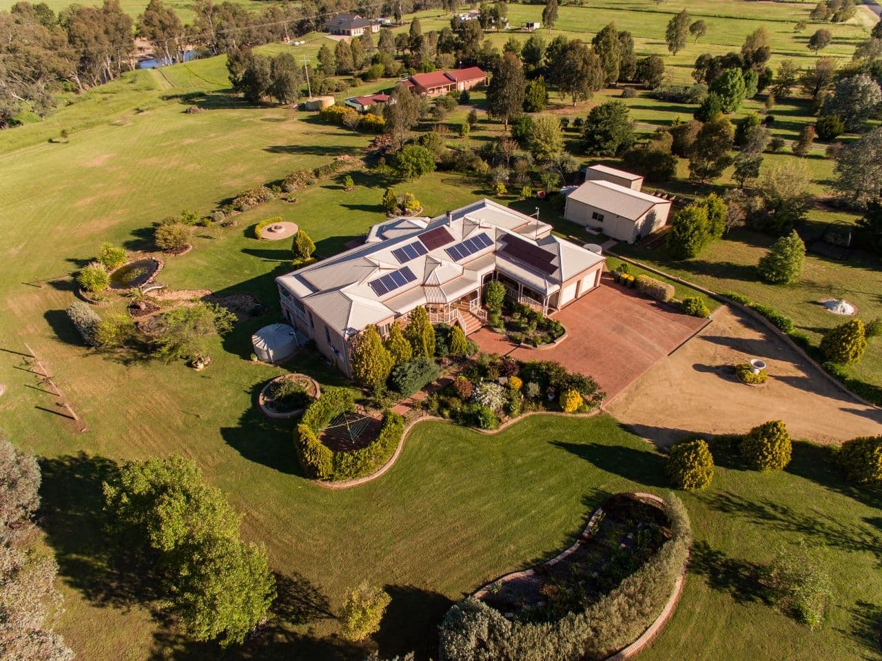 81 Vernon Drive, Cowra - Image 1