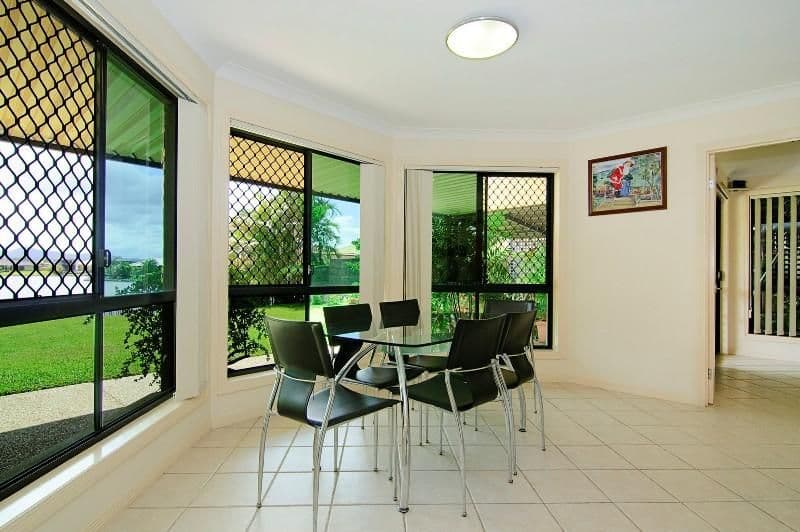 24 John Dalley Drive, HELENSVALE QLD 4212, Helensvale - Thumbnail 6