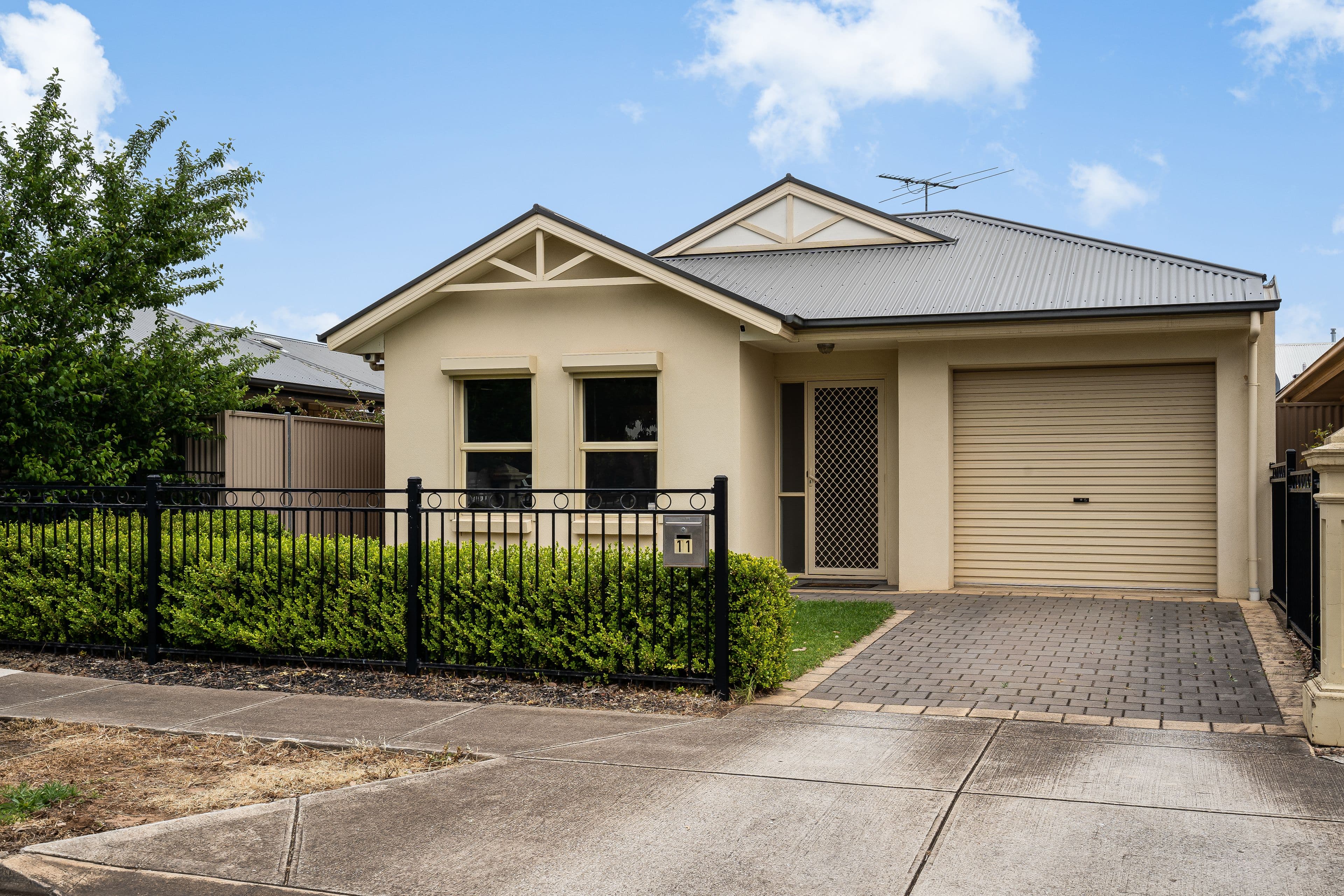 11 Killara Street, Angle Park SA 5010, Angle Park - Thumbnail 2