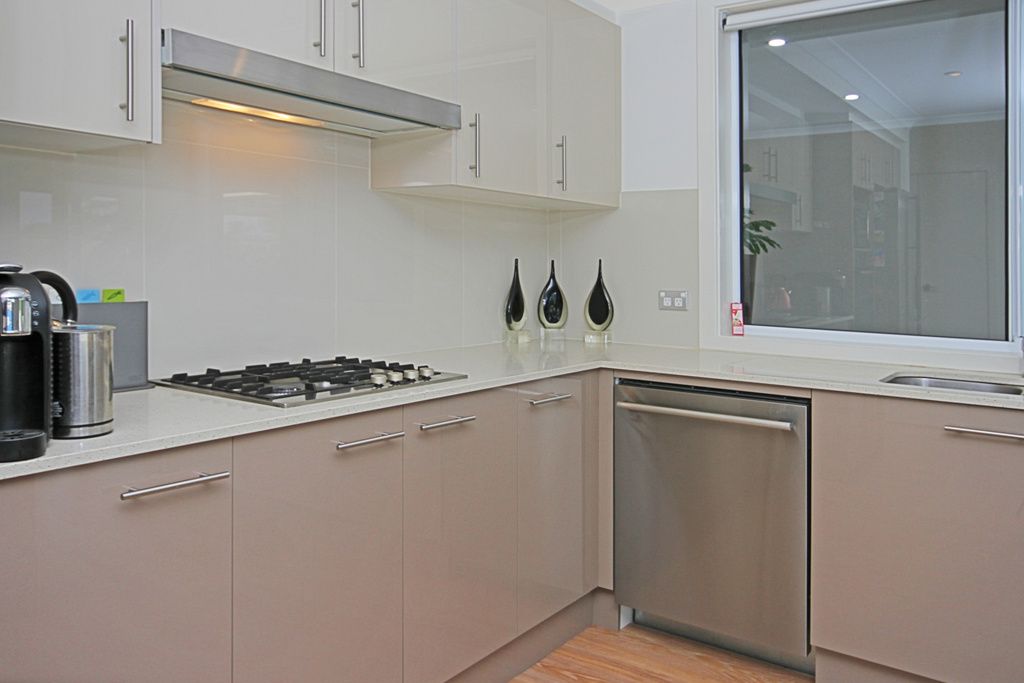 29 Bagarin Avenue, Tomakin - Thumbnail 8