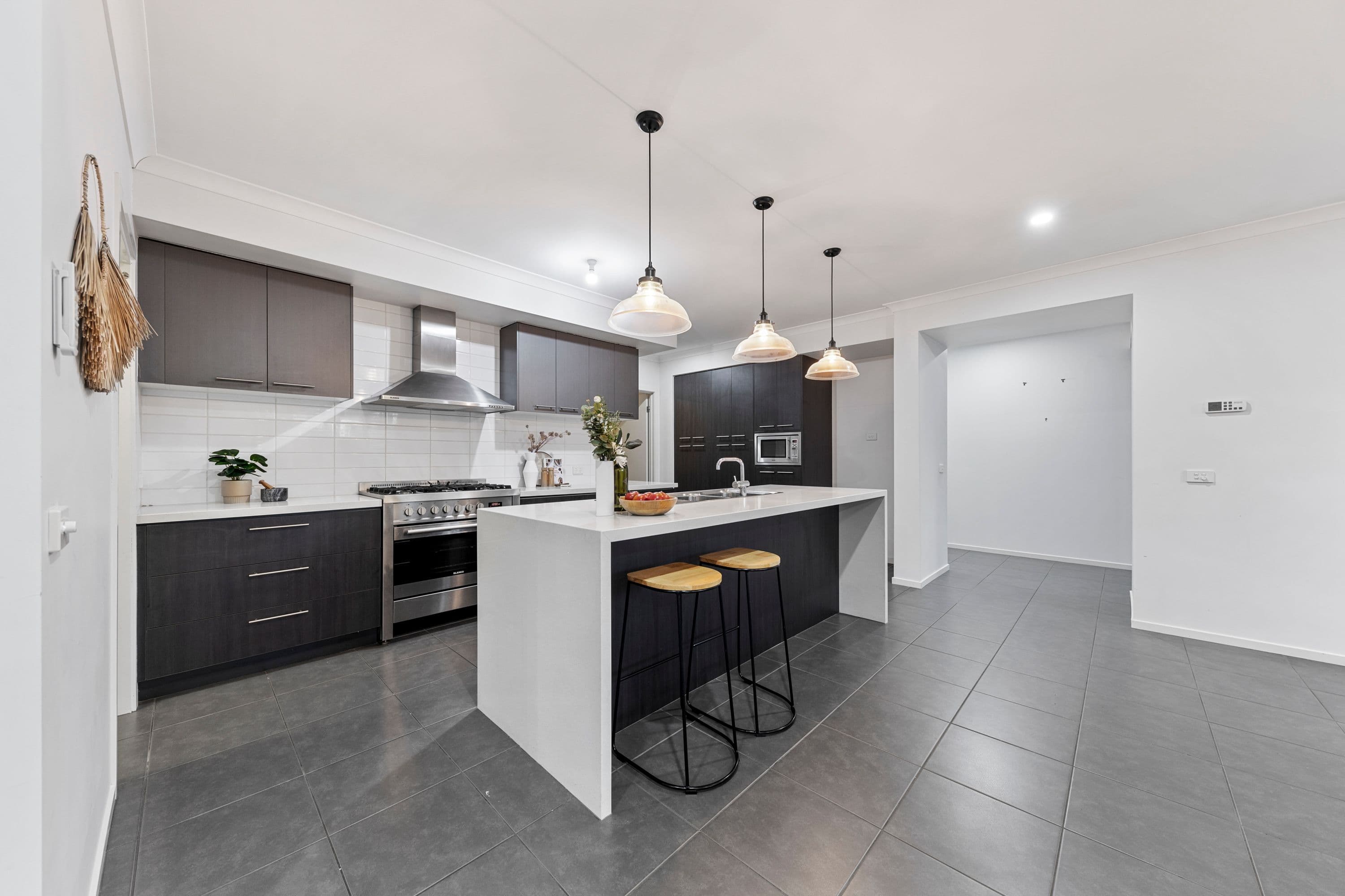 16 Clendon Drive, Officer VIC 3809, Officer - Thumbnail 6