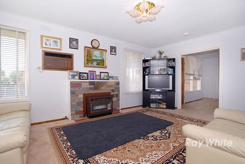 20 Huntsman Drive, NOBLE PARK VIC 3174, Noble Park - Thumbnail 4