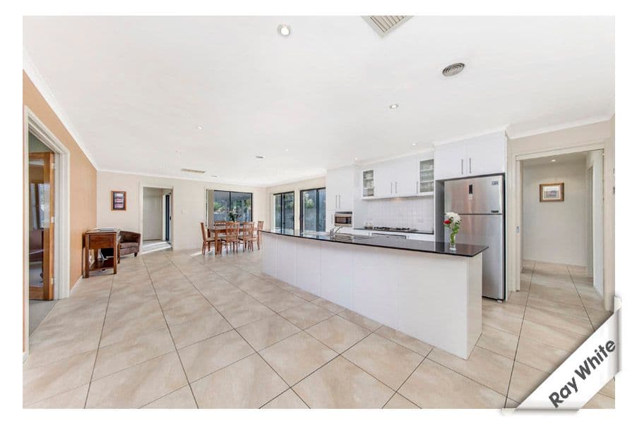 1 Allambee Street, Jerrabomberra - Thumbnail 7
