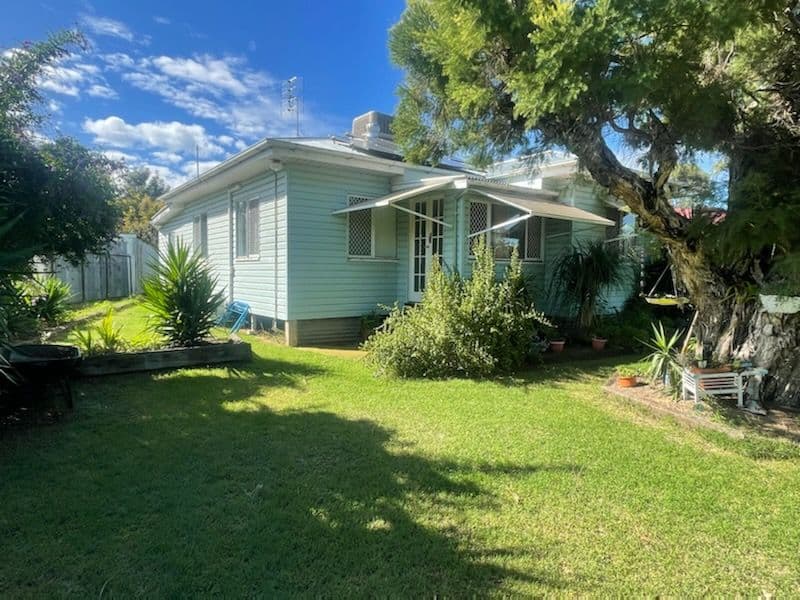 12 Campbell Street, Oakey QLD 4401, Oakey - Image 1