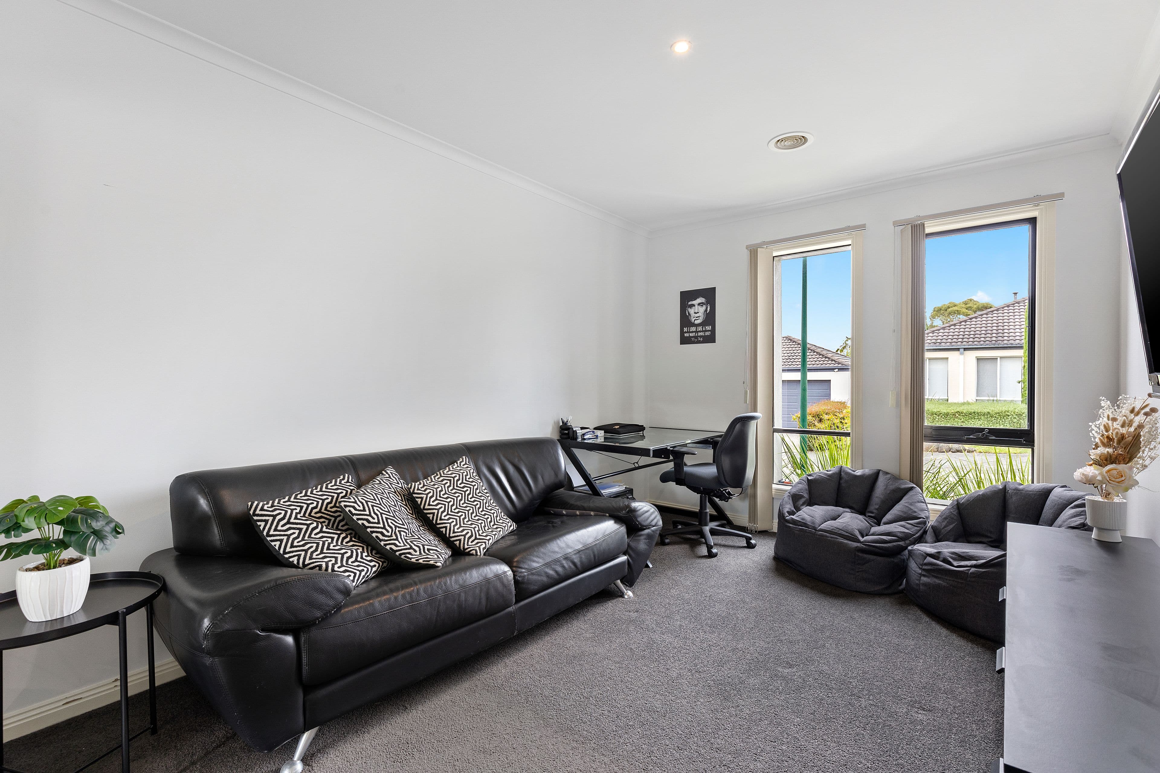 73 Sovereign Manors Crescent, Rowville VIC 3178, Rowville - Thumbnail 4