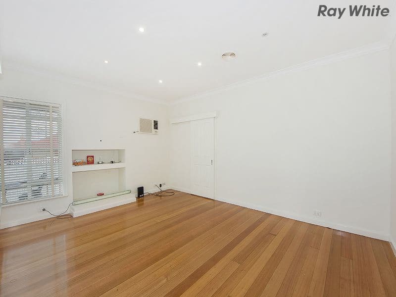 1 Brome Street, ST ALBANS VIC 3021, St Albans - Thumbnail 2