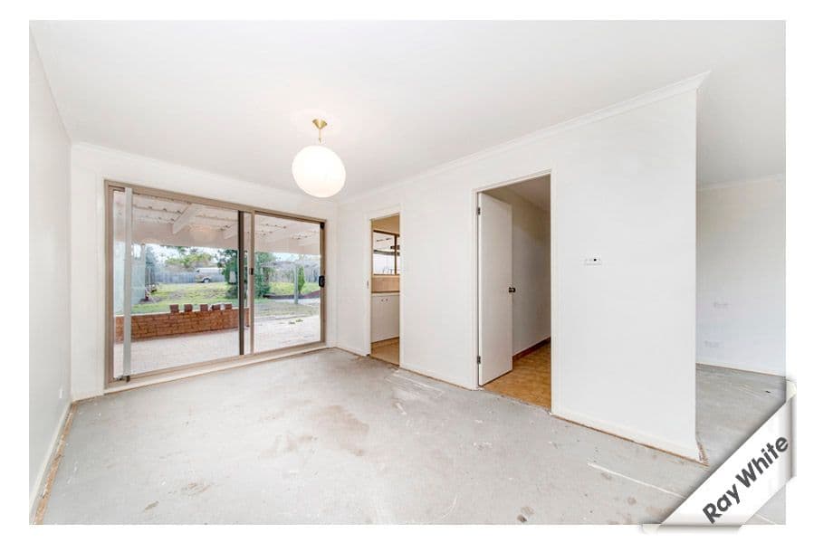 52 Henry Melville Street, Gilmore ACT 2905, Gilmore - Thumbnail 3
