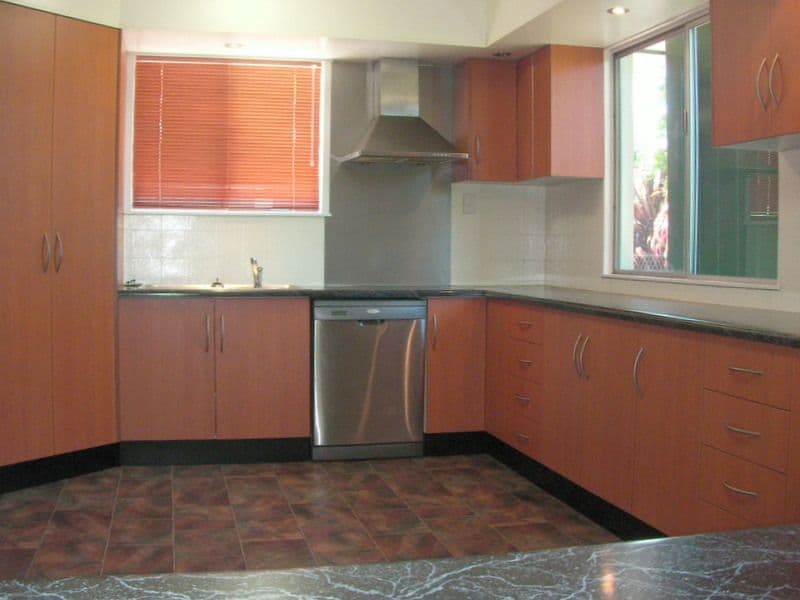 22 Riley Street, South Innisfail QLD 4860, South Innisfail - Thumbnail 2