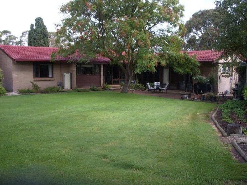 12 Naracoorte Road, BORDERTOWN SA 5268, Bordertown - Thumbnail 2