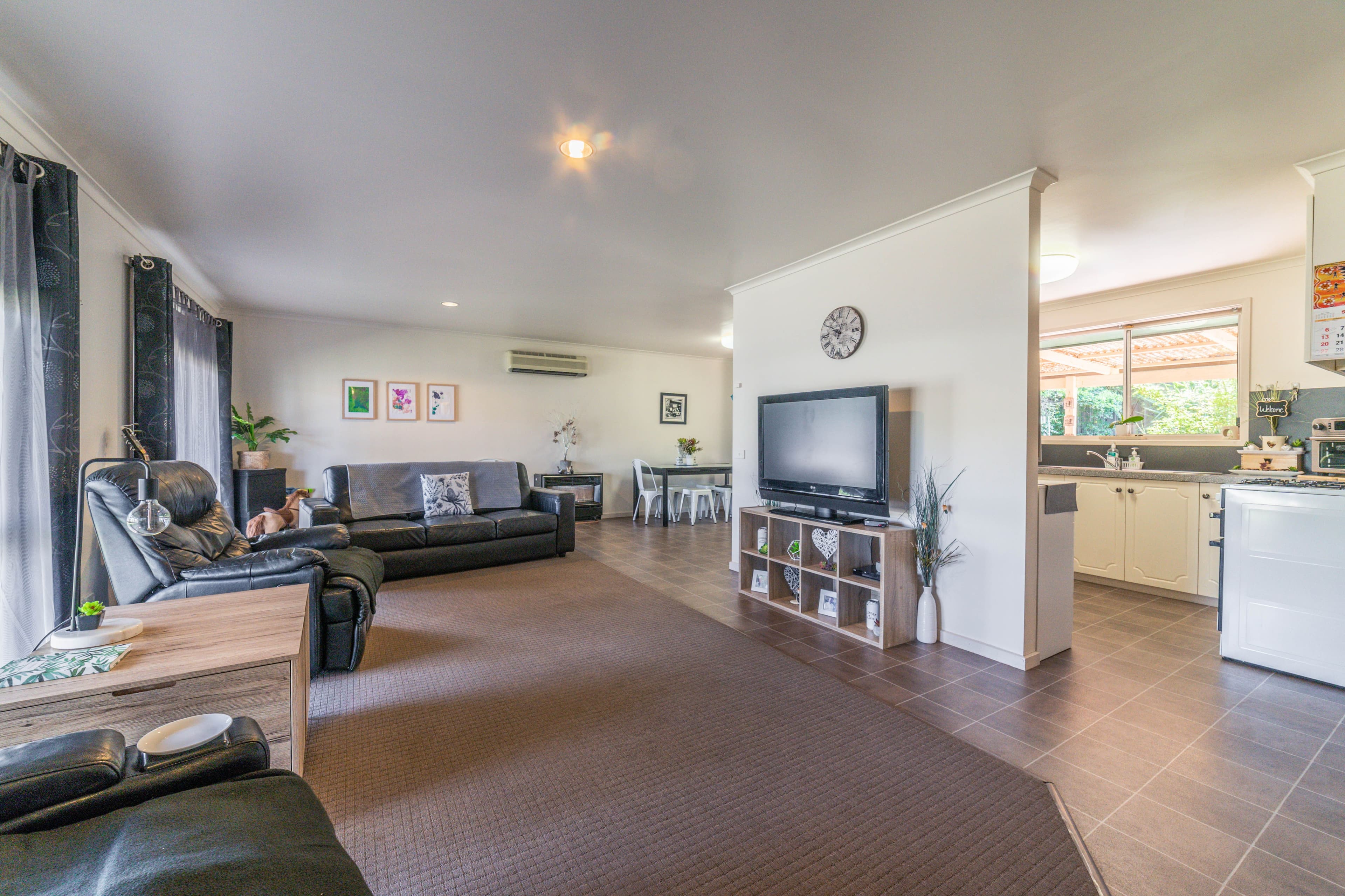 130 Upper California Road, California Gully VIC 3556, California Gully - Thumbnail 2